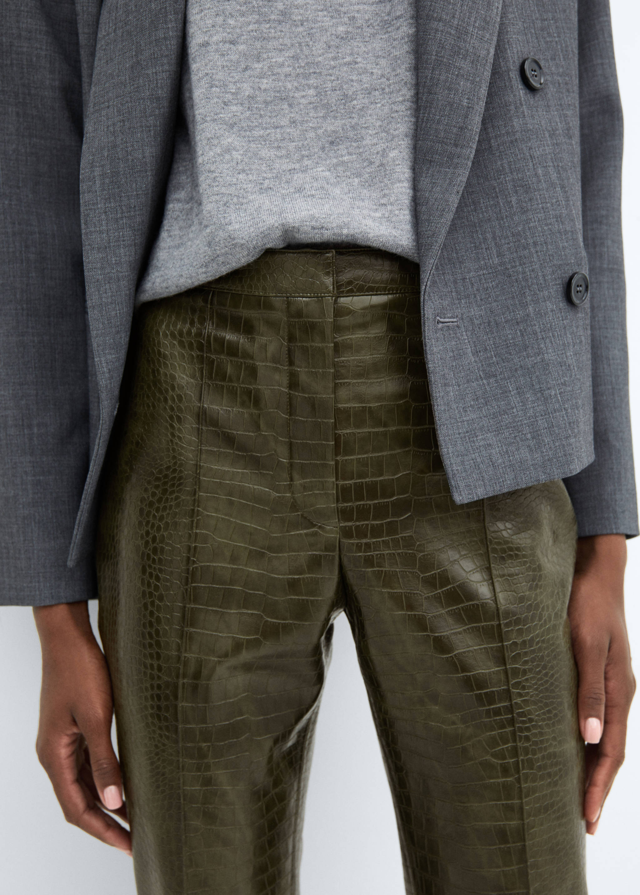 Flared pants with animal-print effect - Details of the article 6