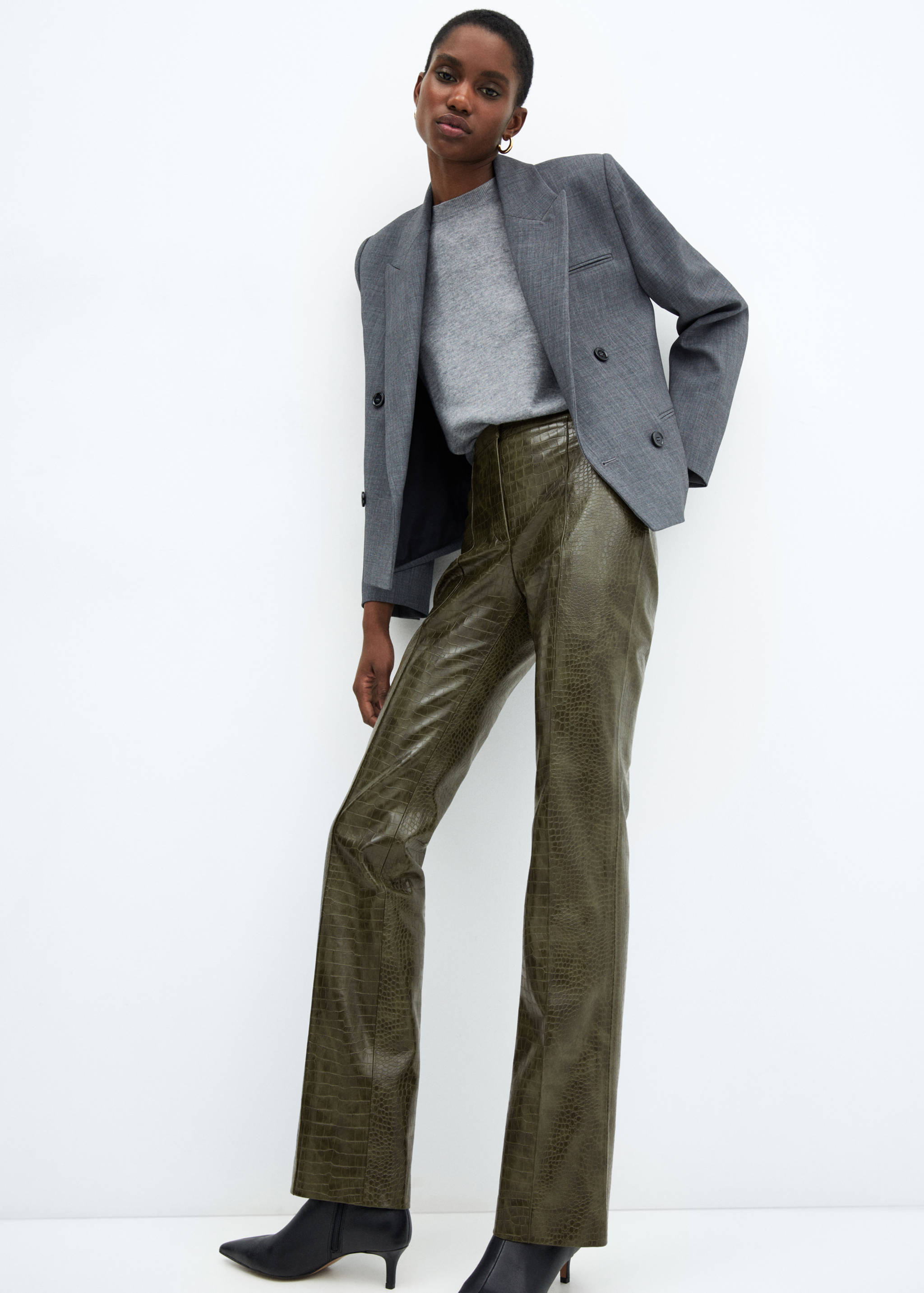 Flared pants with animal-print effect - Details of the article 2