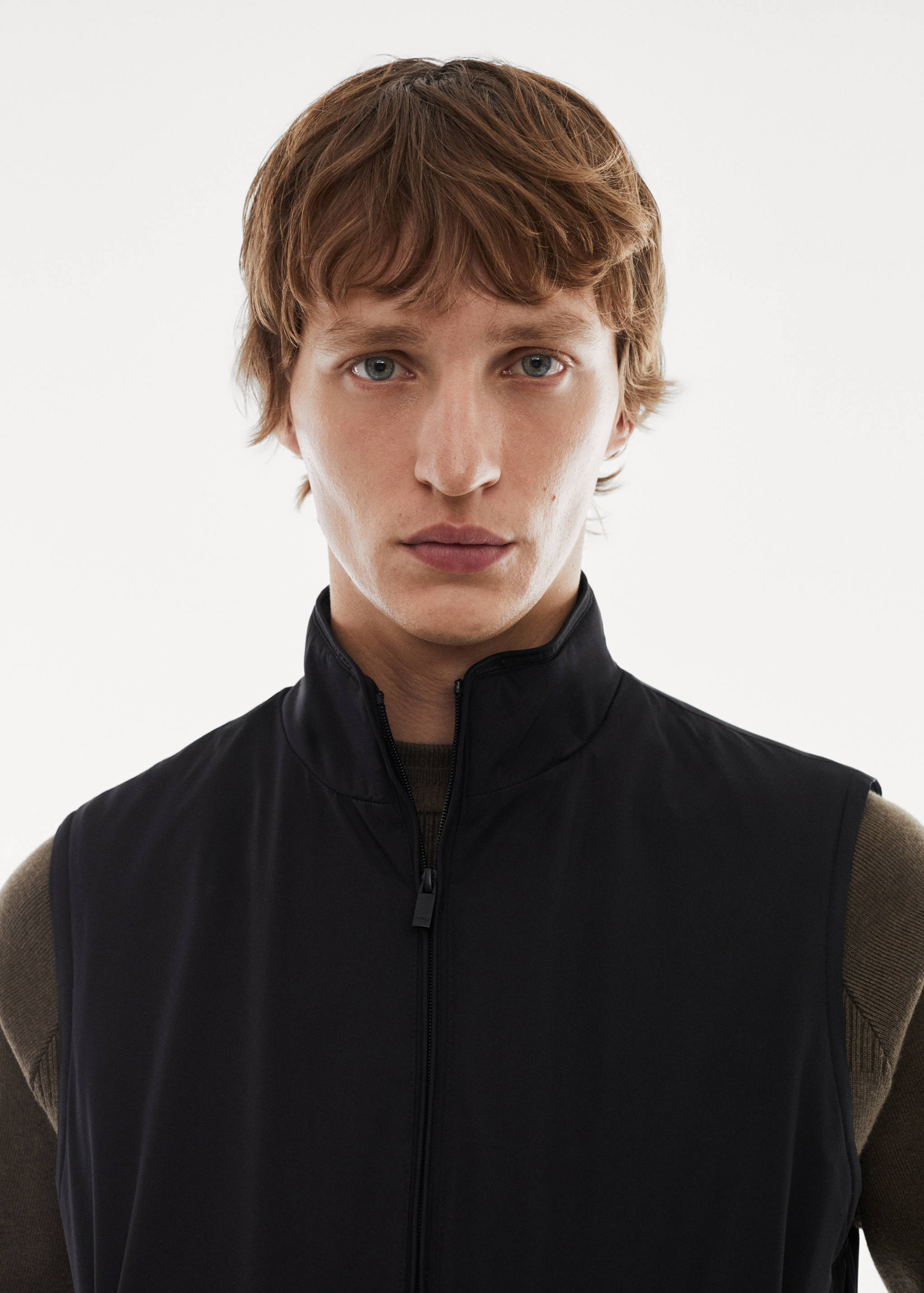 Chaleco ligero acolchado water-repellent - Detalle del artículo 4