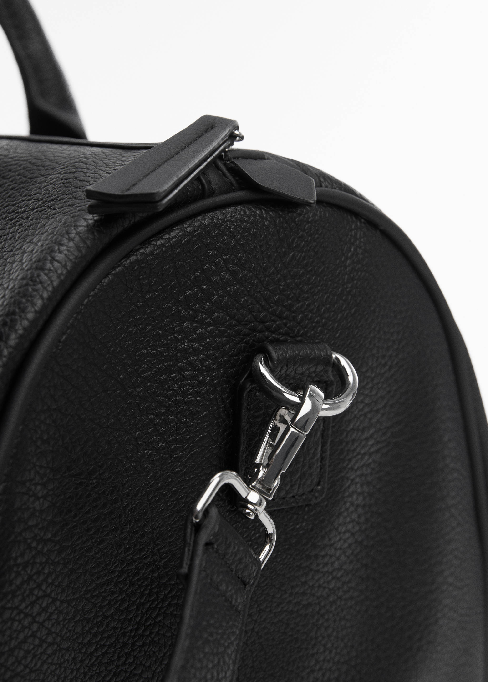 Patent faux-leather bowling bag - Details of the article 1