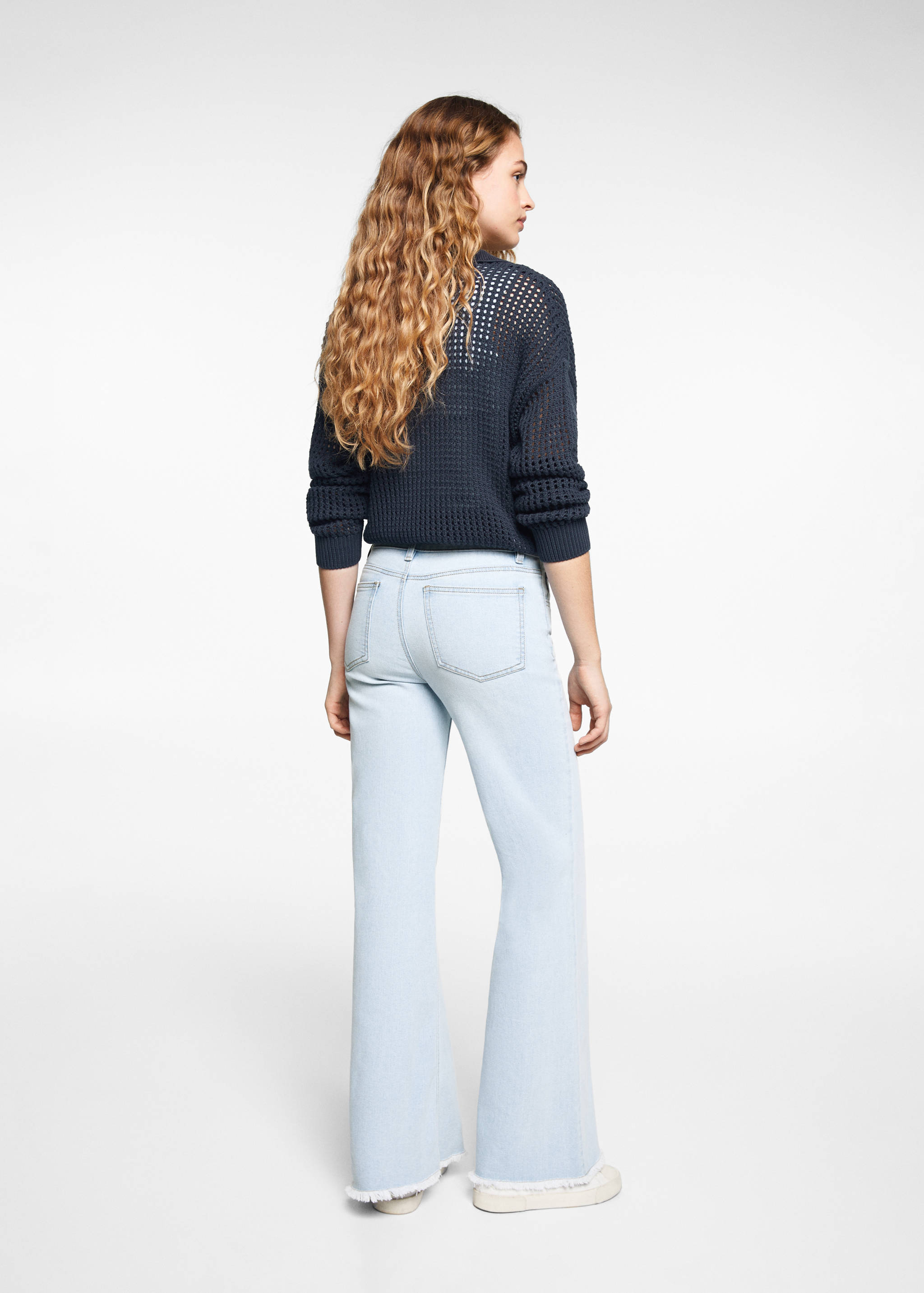 Wide leg mid-rise jeans - Reverse of the article