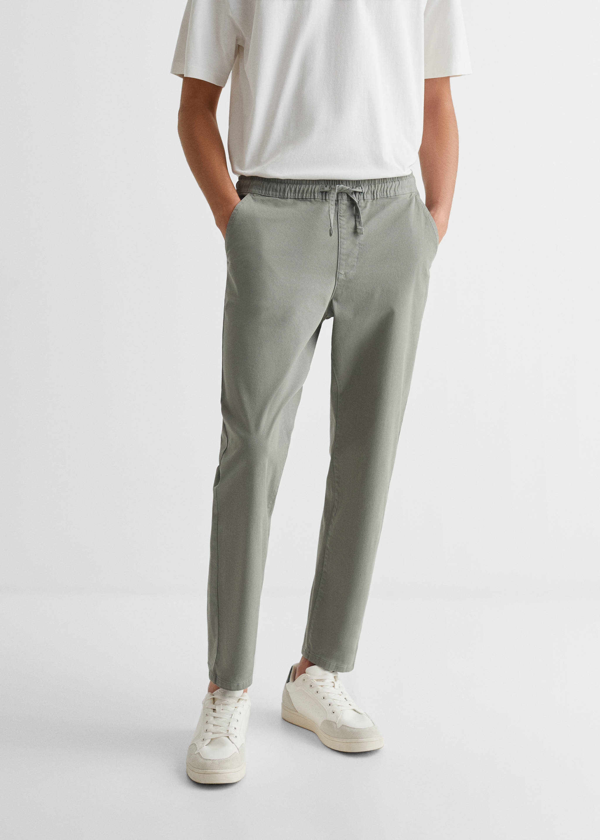 Straight-fit trousers with elastic waist - Details of the article 6