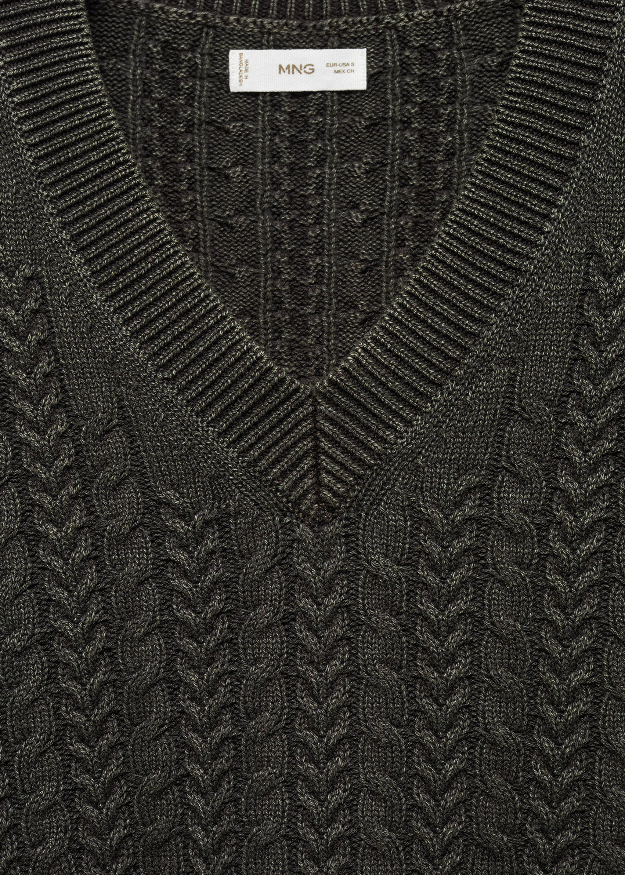 Braided knitted sweater - Details of the article 8
