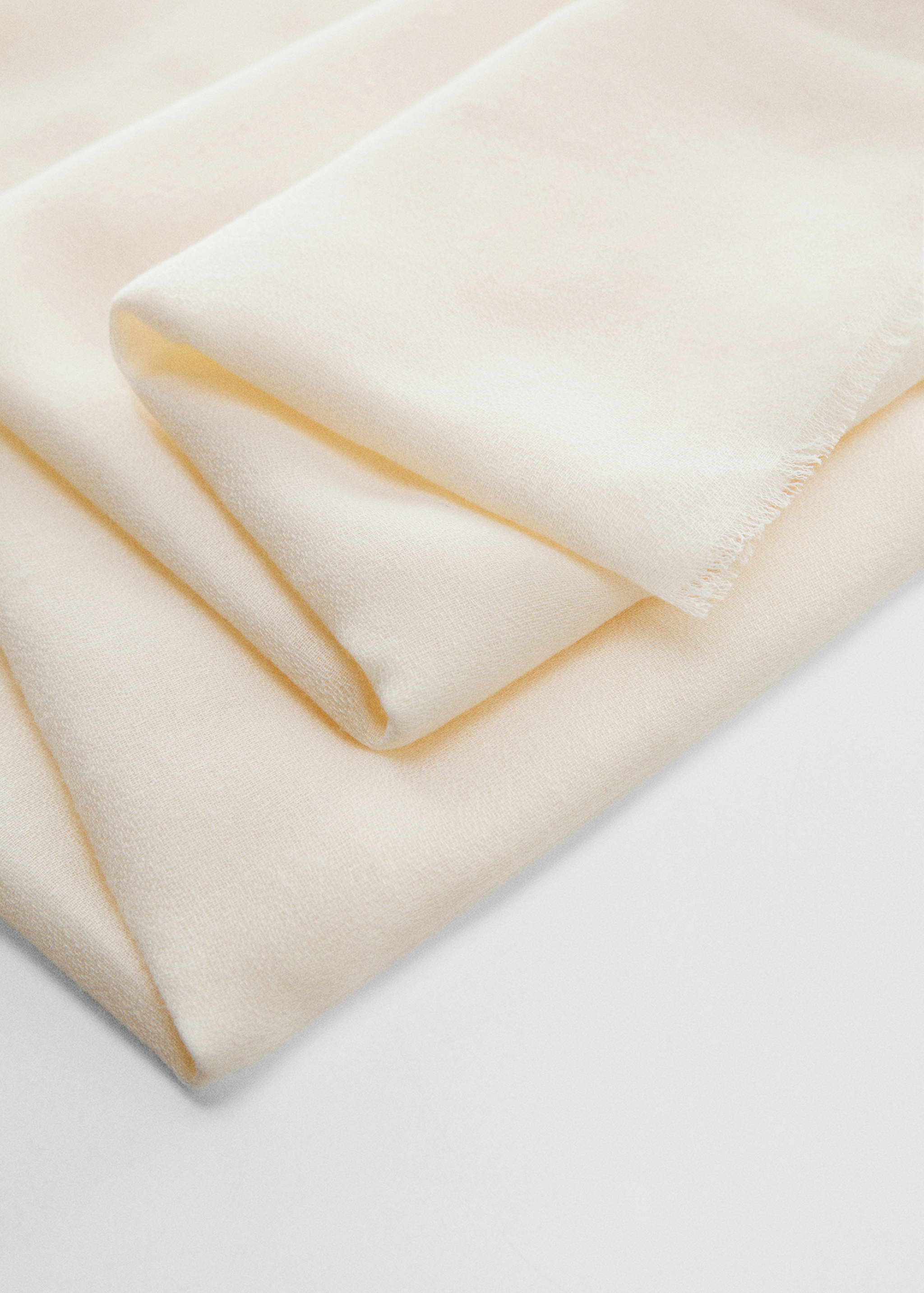 وشاح واسع - رؤية وسط