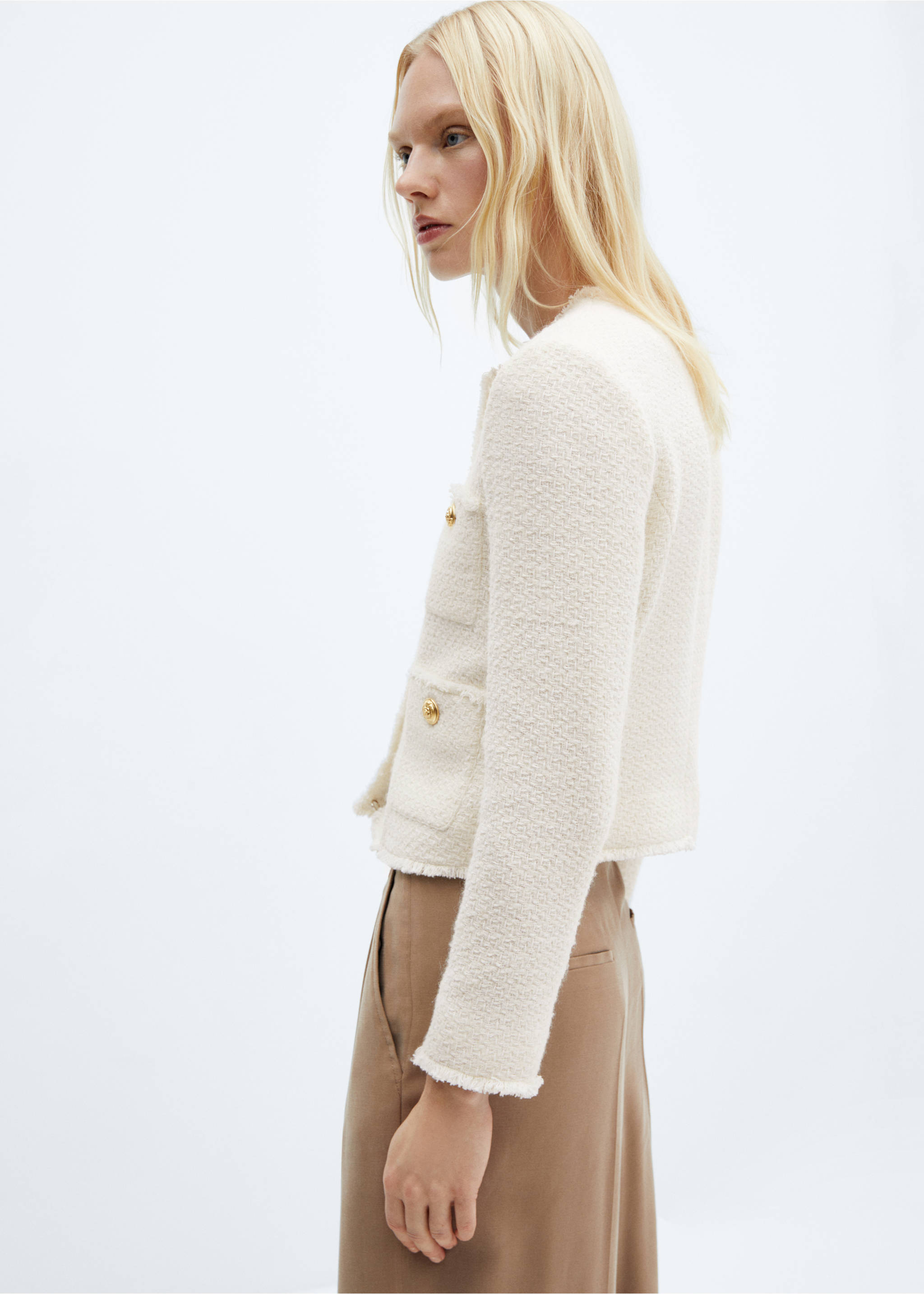 Pocket tweed jacket - Details of the article 2, Ecru. Ref: 67073271-00.