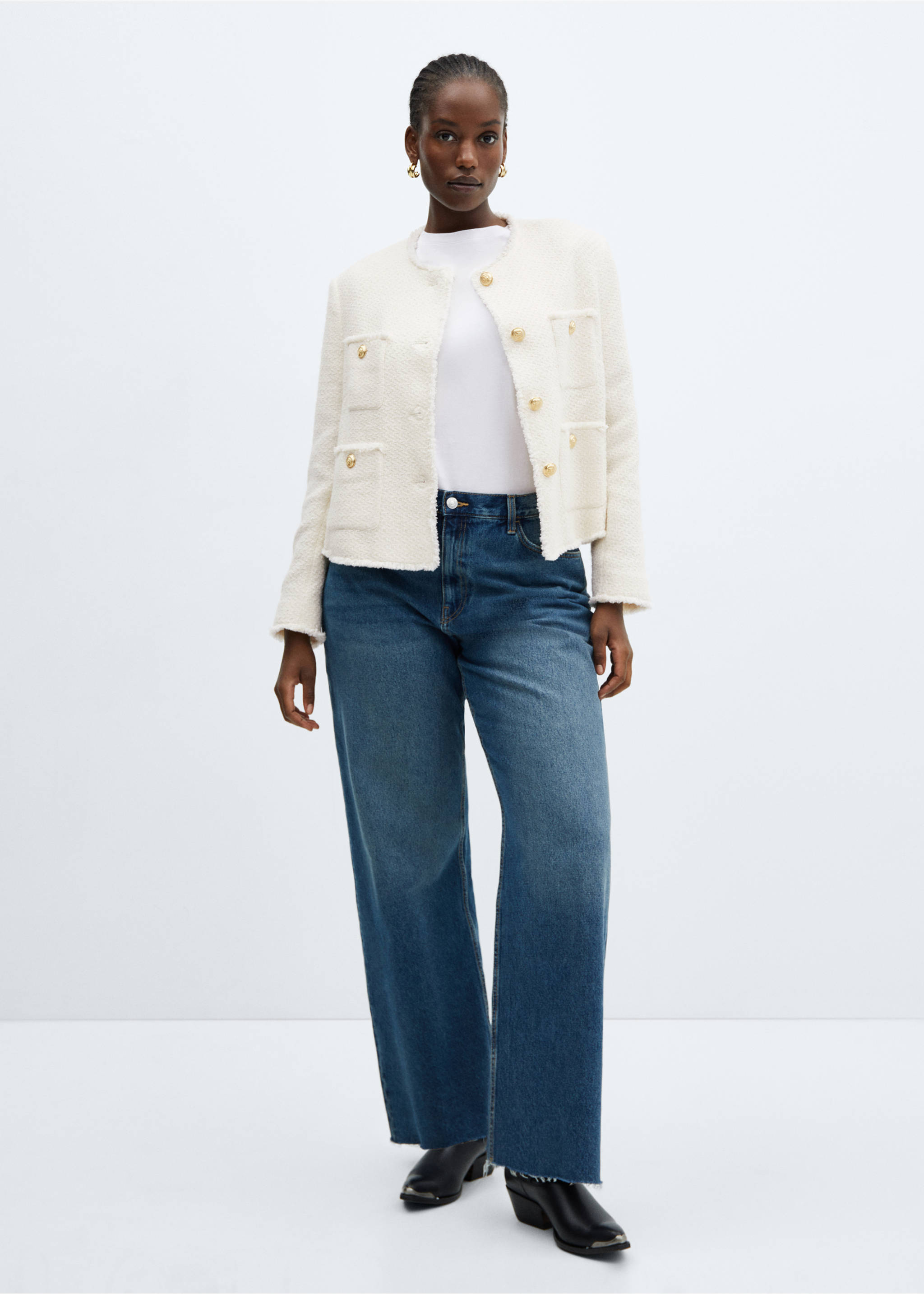 Pocket tweed jacket - Details of the article 3, Ecru. Ref: 67073271-00.