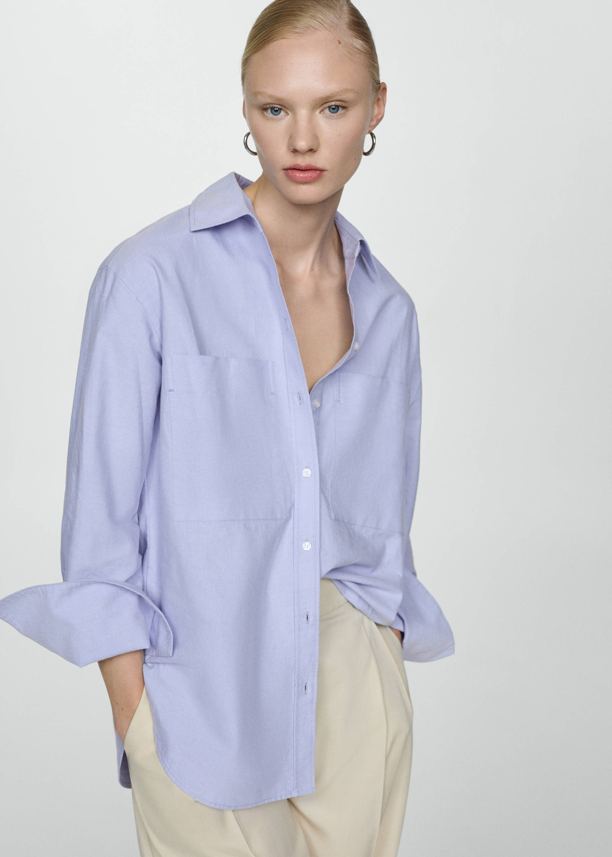 Chemise en coton avec poches - Plan moyen