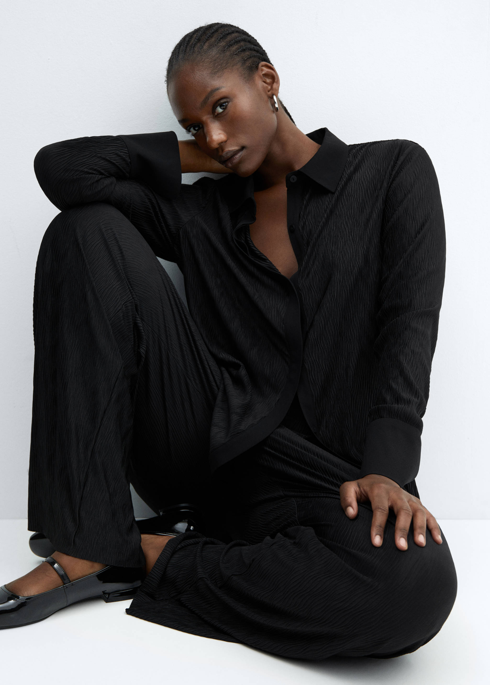 Textured wide leg trousers - Details of the article 4