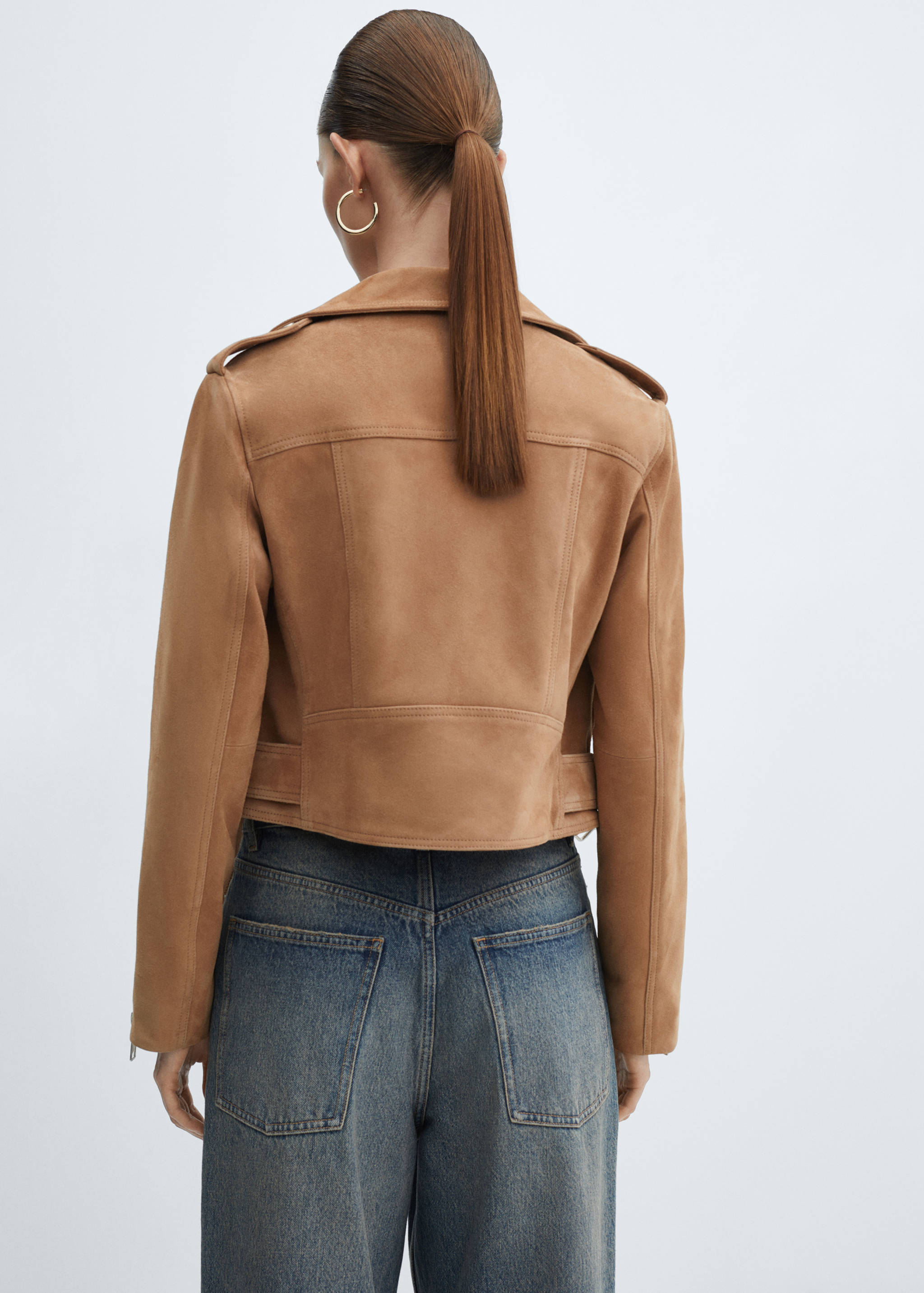 Leather biker jacket - Reverse of the article