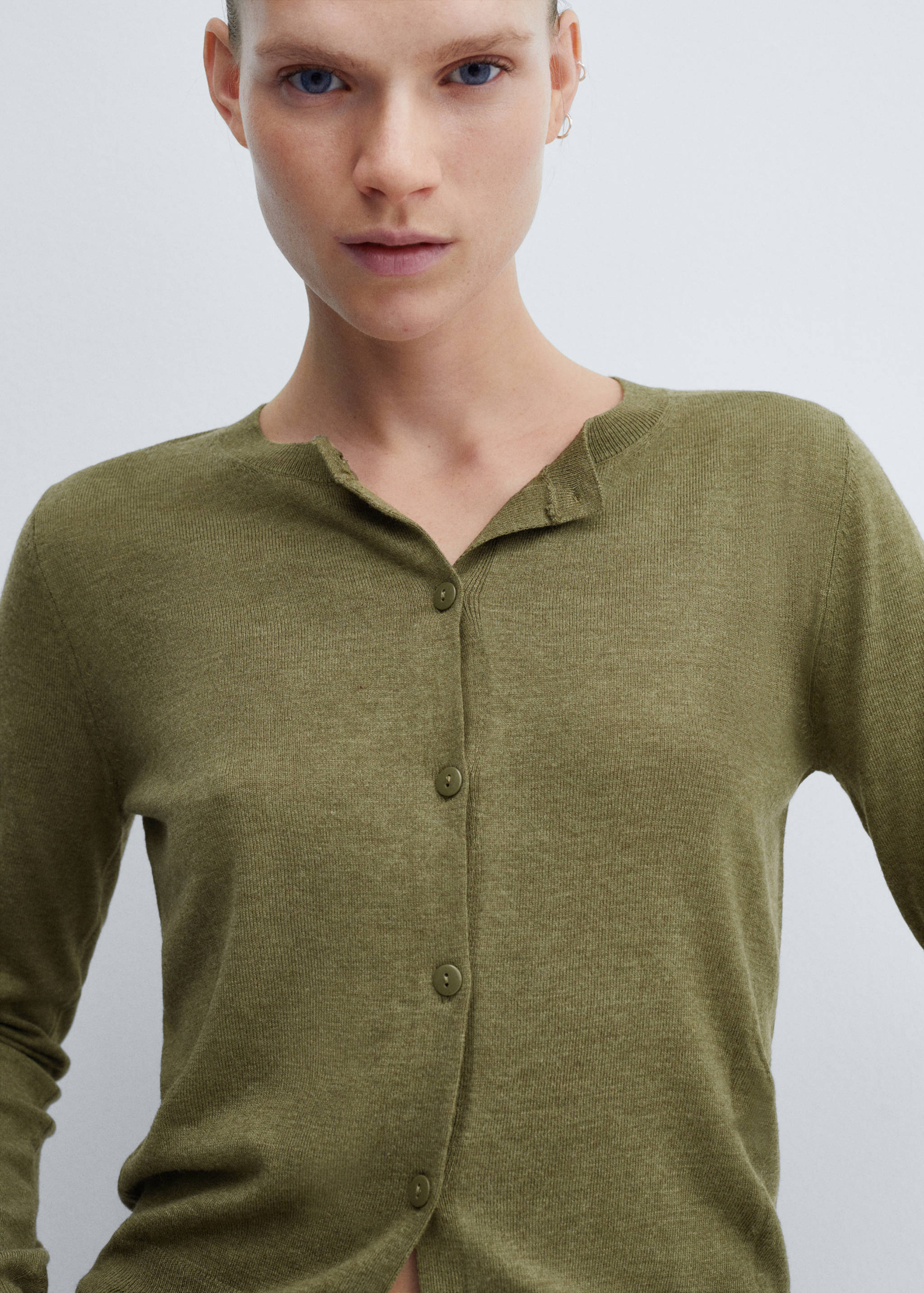 Button knit cardigan - Details of the article 1