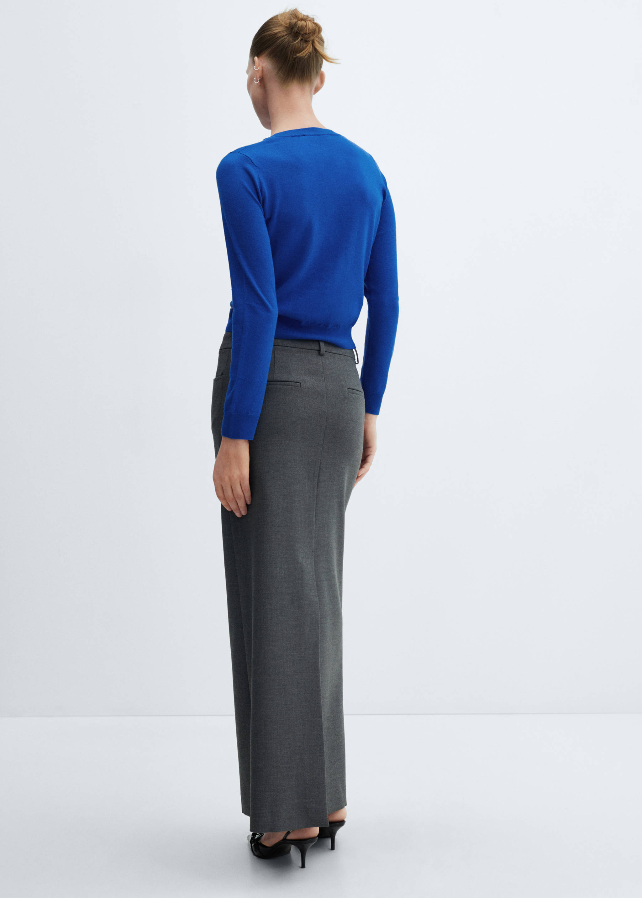 Button knit cardigan - Reverse of the article