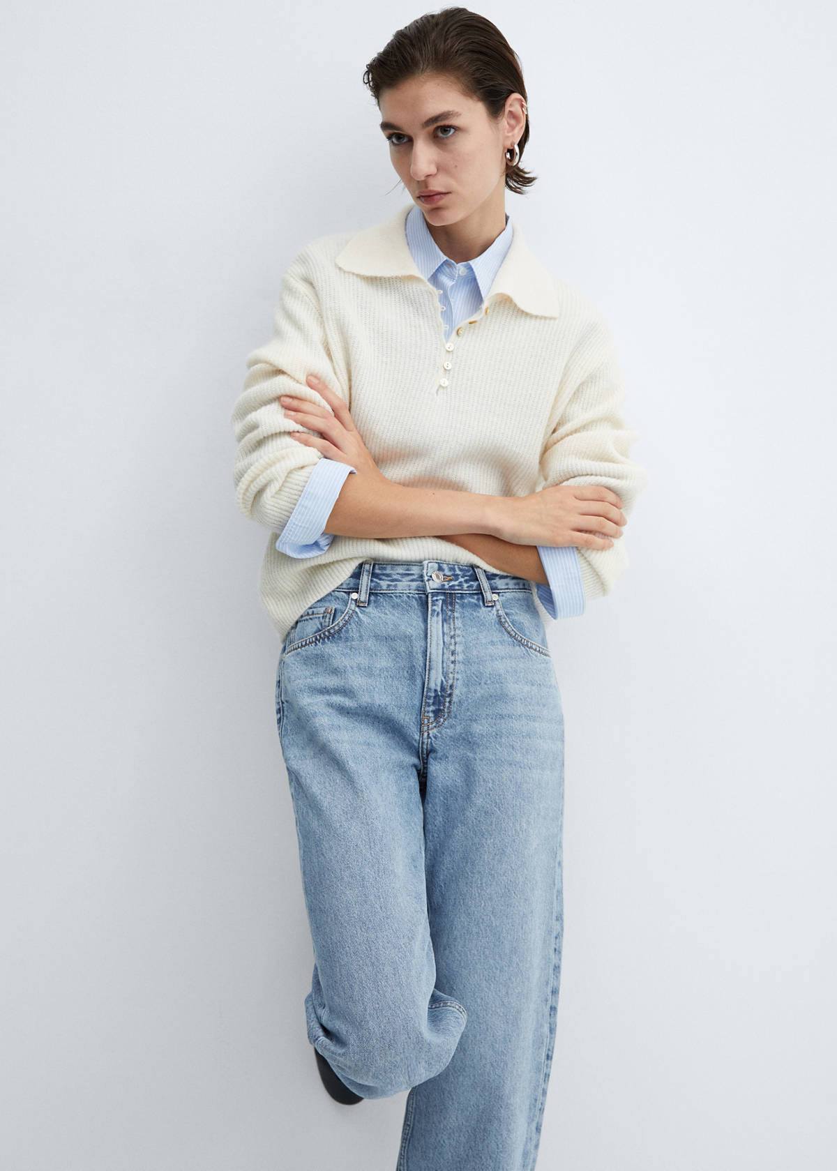 Wide leg mid-rise jeans — Medium Blue