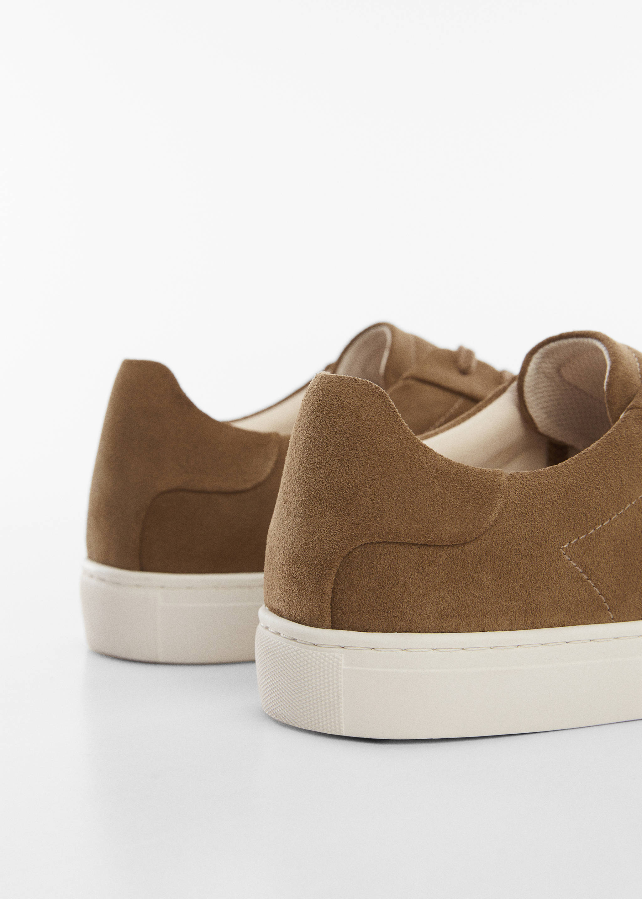 Laces suede sneaker - Details of the article 1