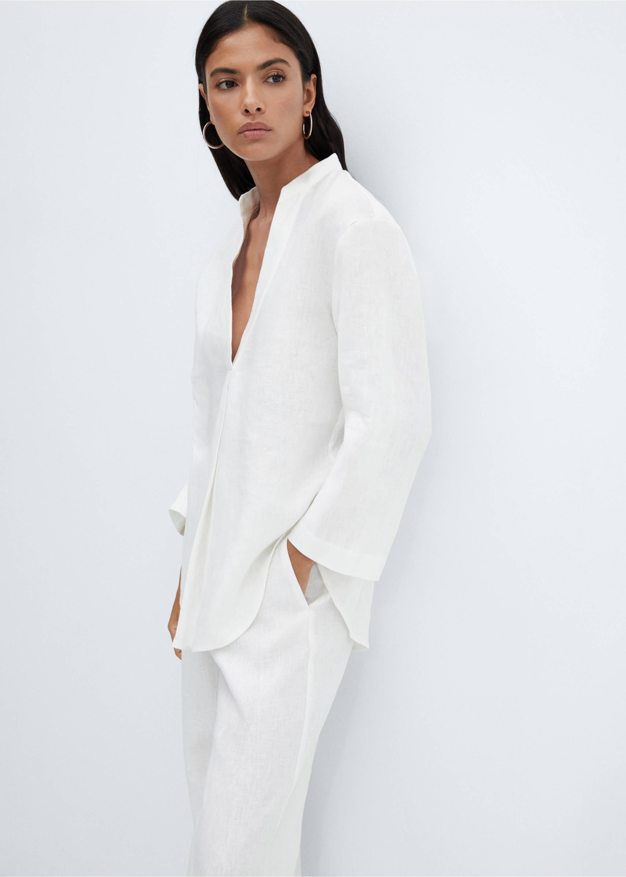 100% linen blouse - Medium plane, White. Ref: 67074779-00.