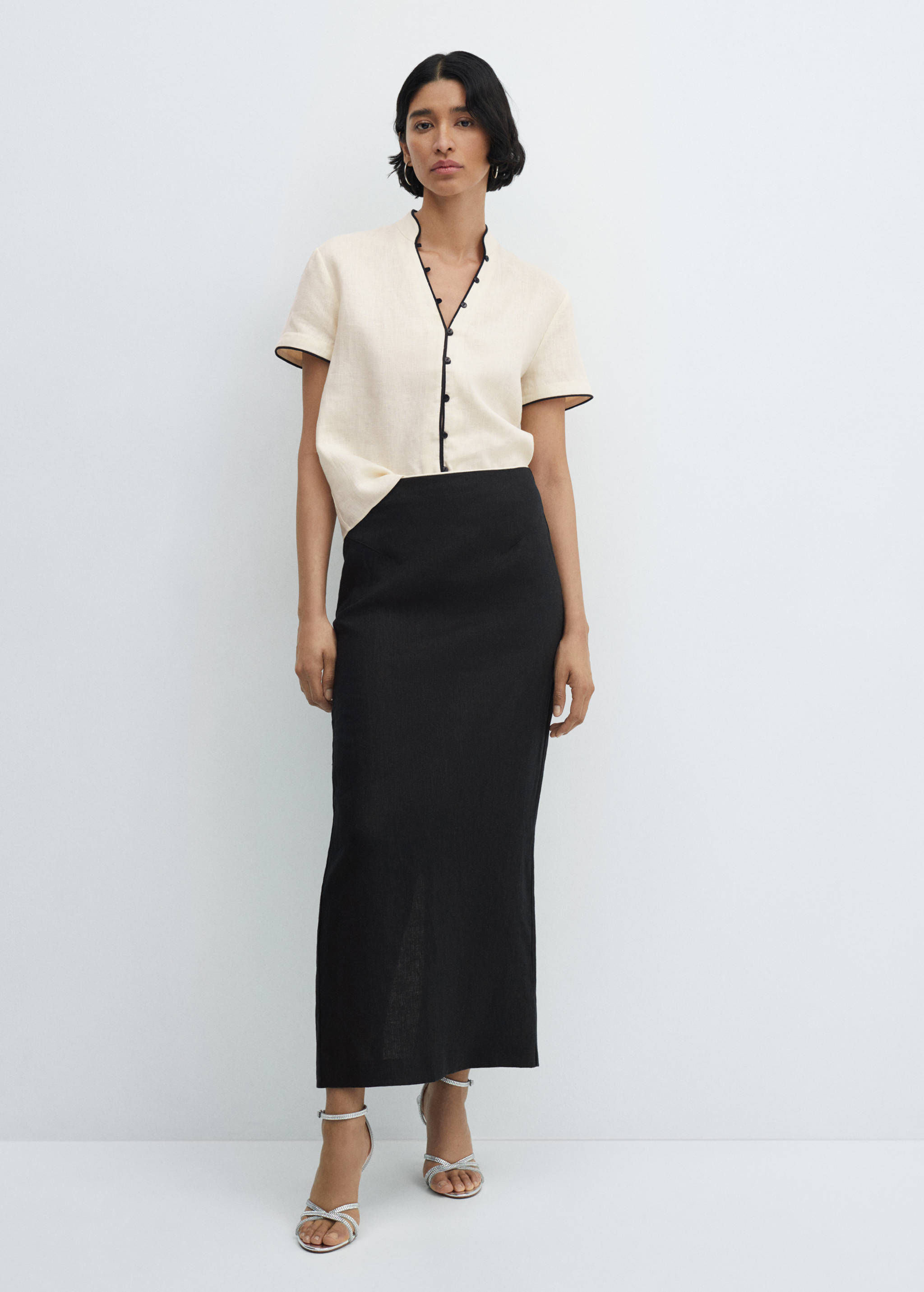 Linen skirt with slit - General plane