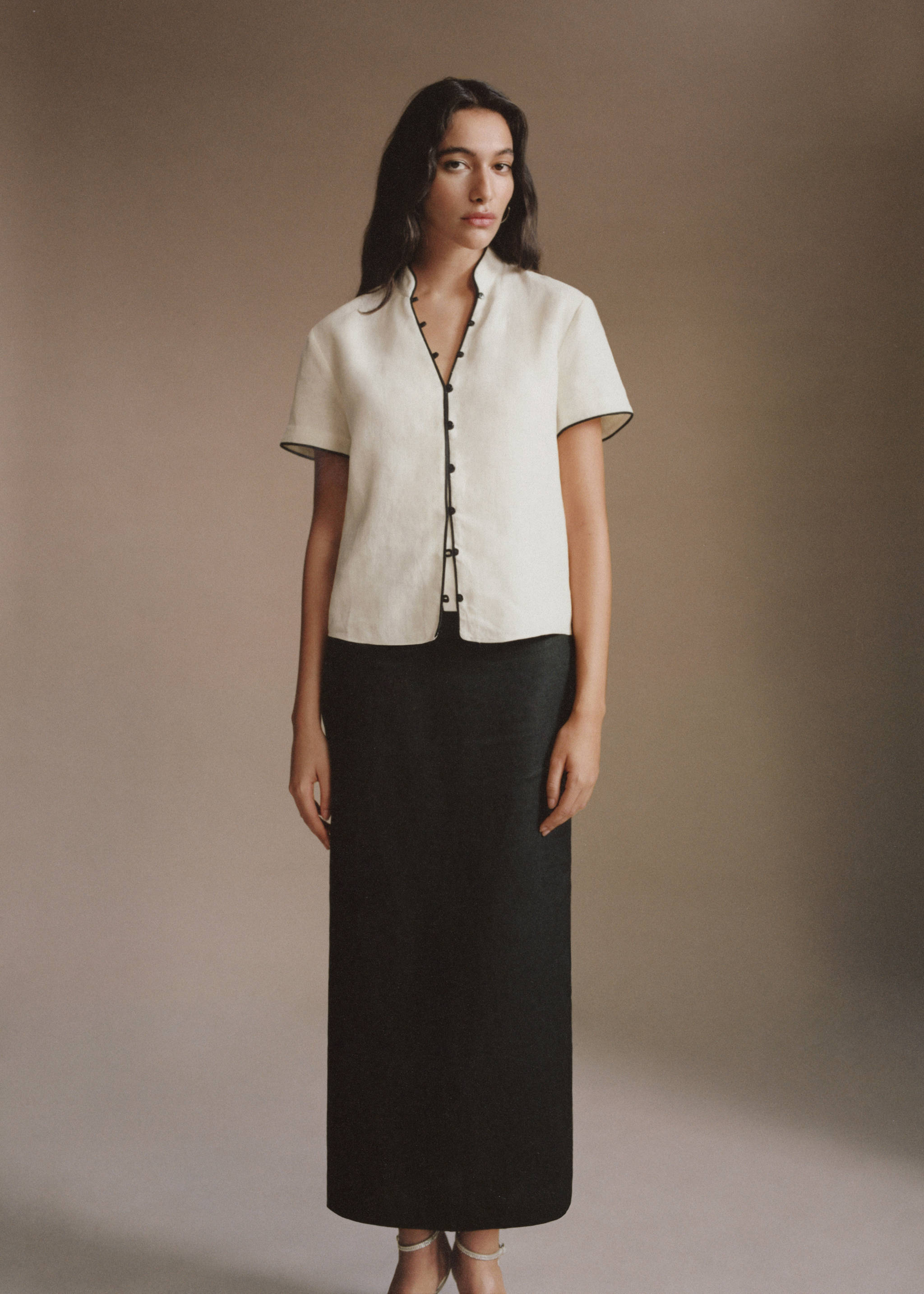 Linen skirt with slit - Details of the article 6