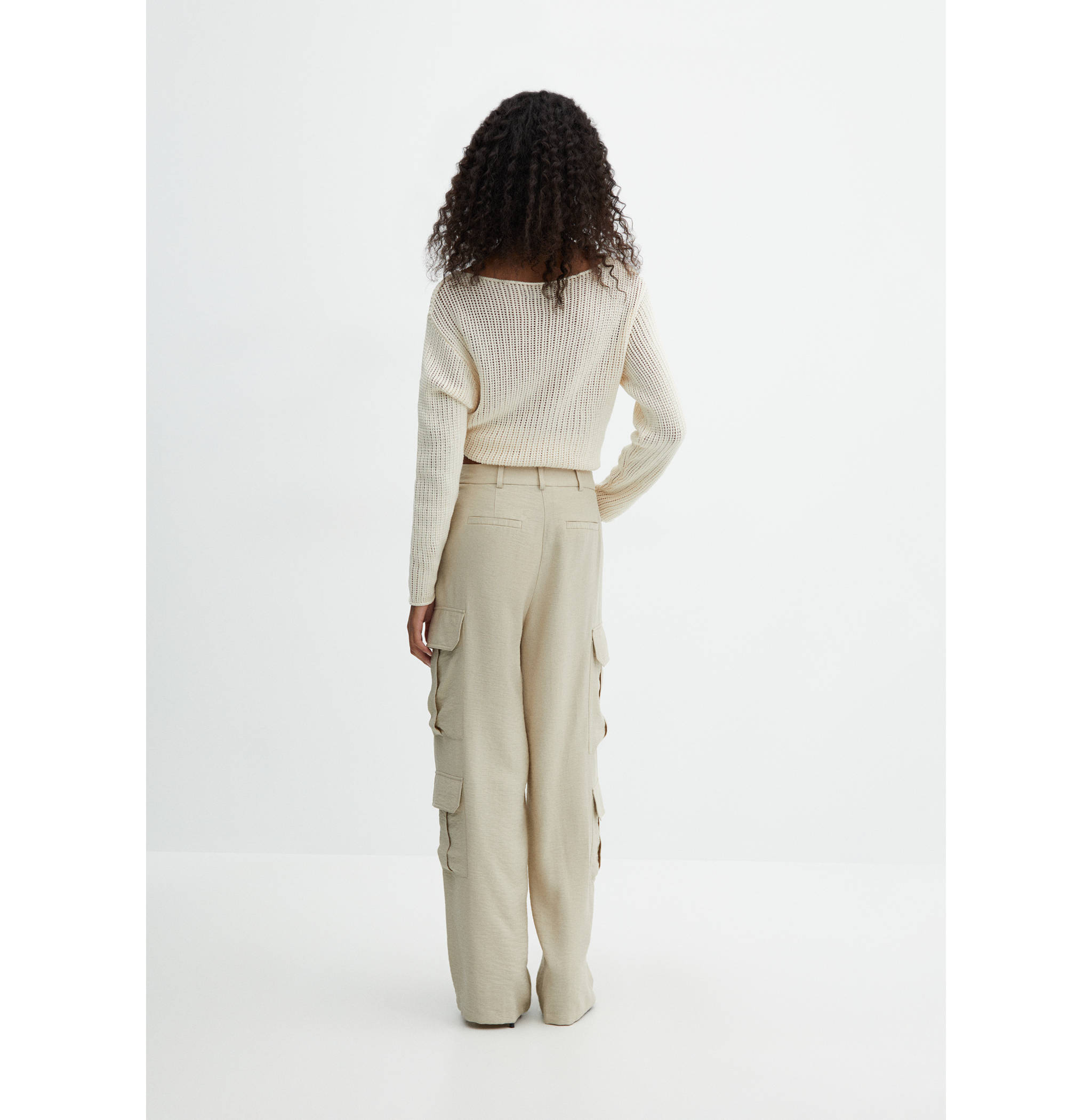 Pantalón cargo pinzas - Reverso del artículo