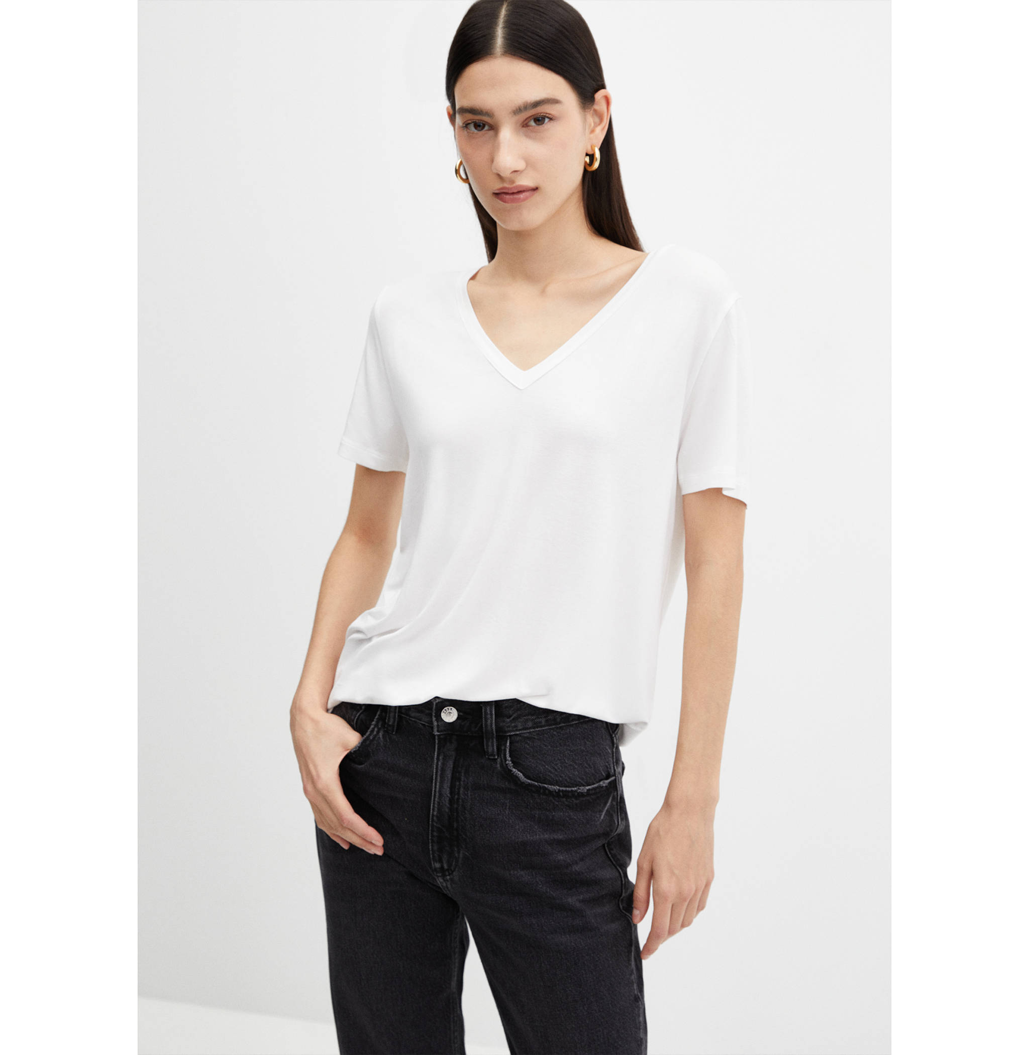 V-neck T-shirt - Medium plane