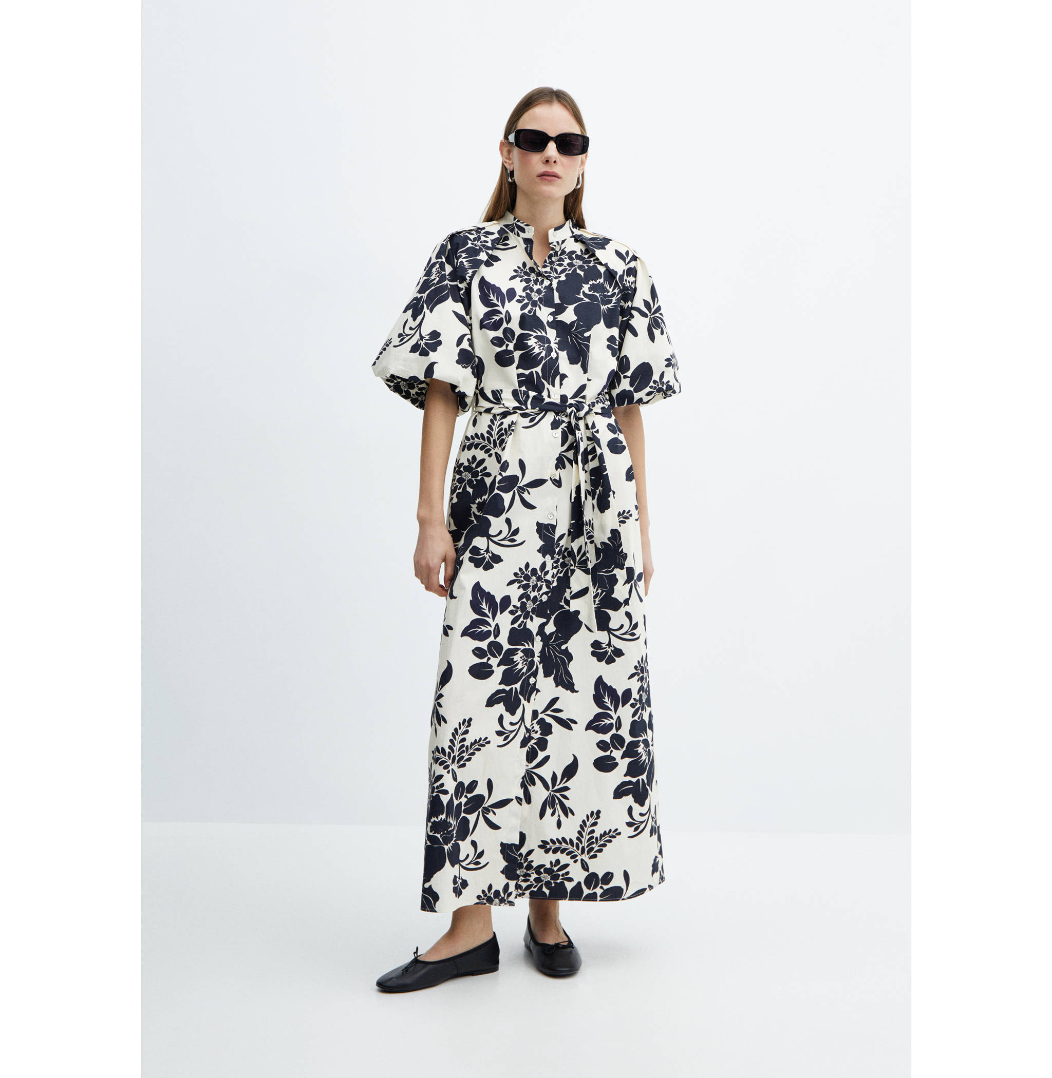 Vestido manga abullonada floral - Plano general