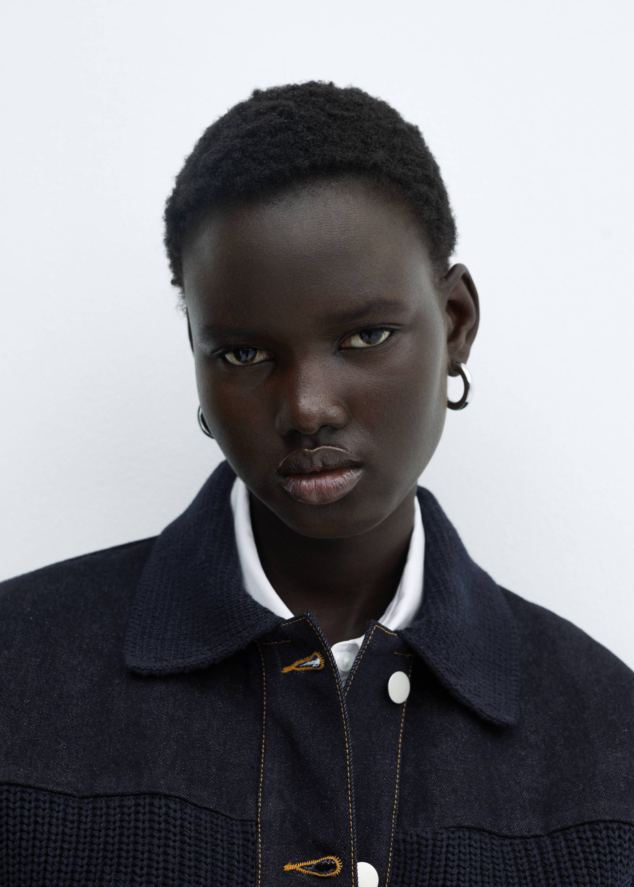 Knitted bomber jacket - Details of the article 1