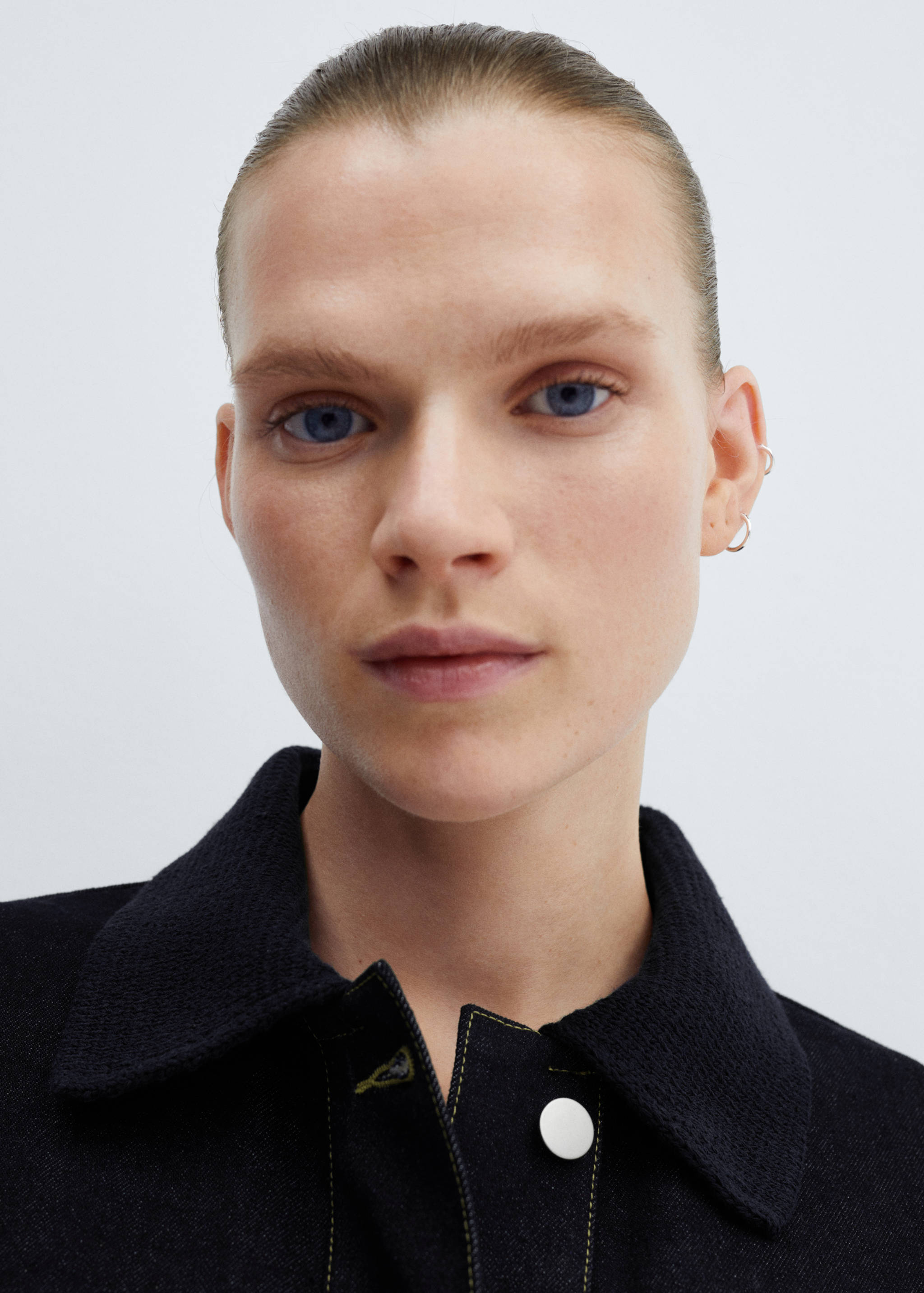 Knitted bomber jacket - Details of the article 3