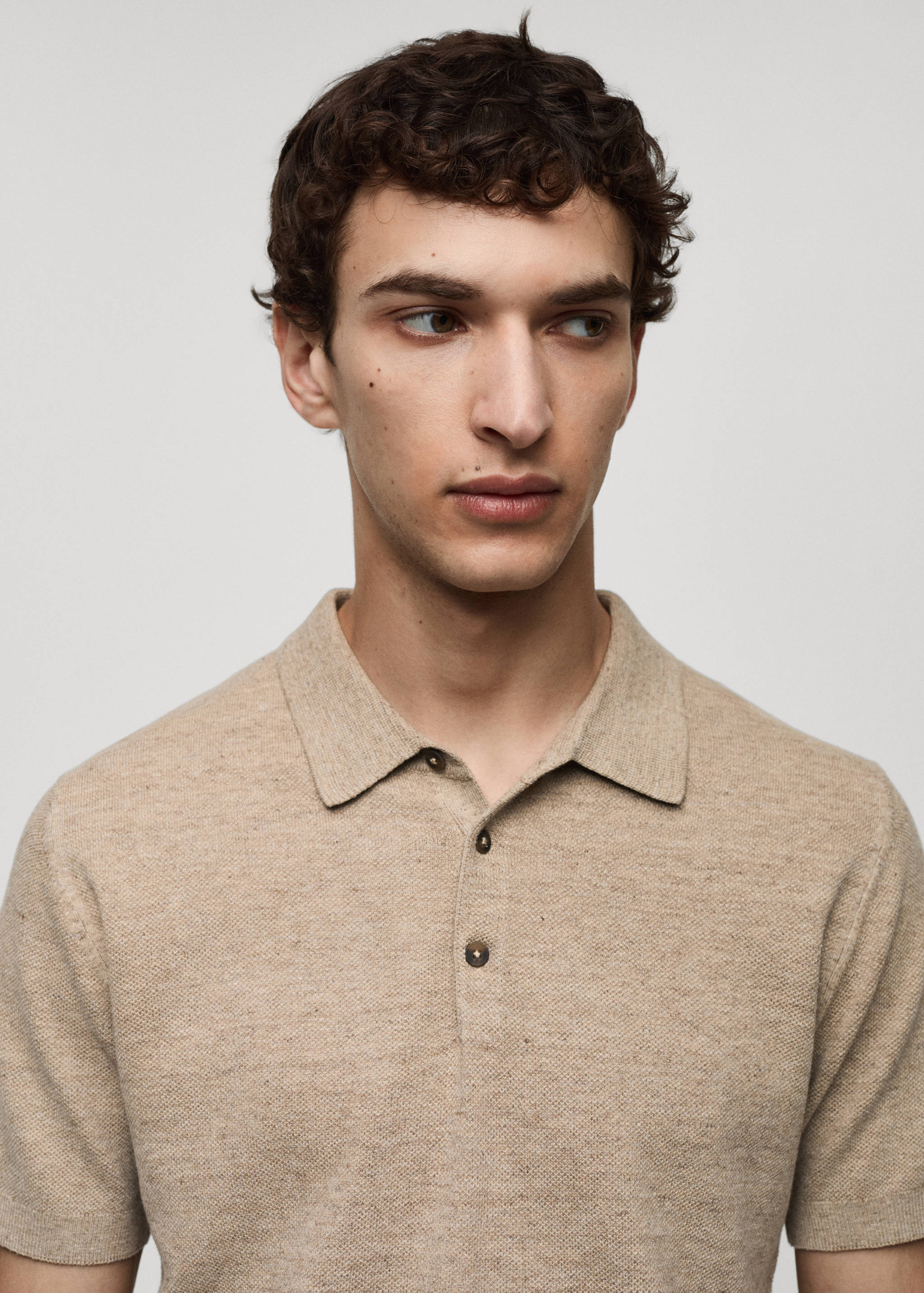 Short-sleeve knitted polo shirt - Details of the article 1