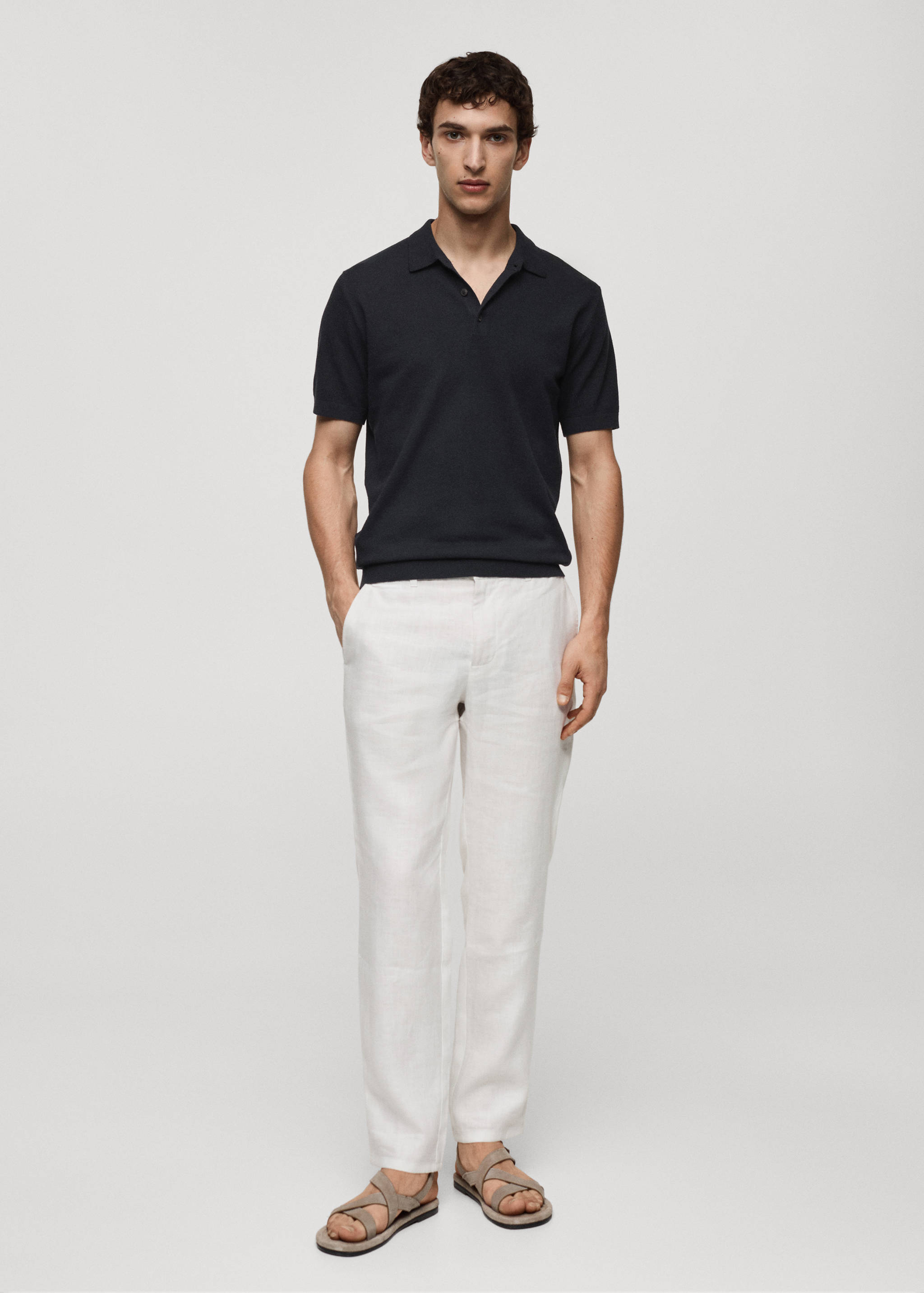 Short-sleeve knitted polo shirt - General plane
