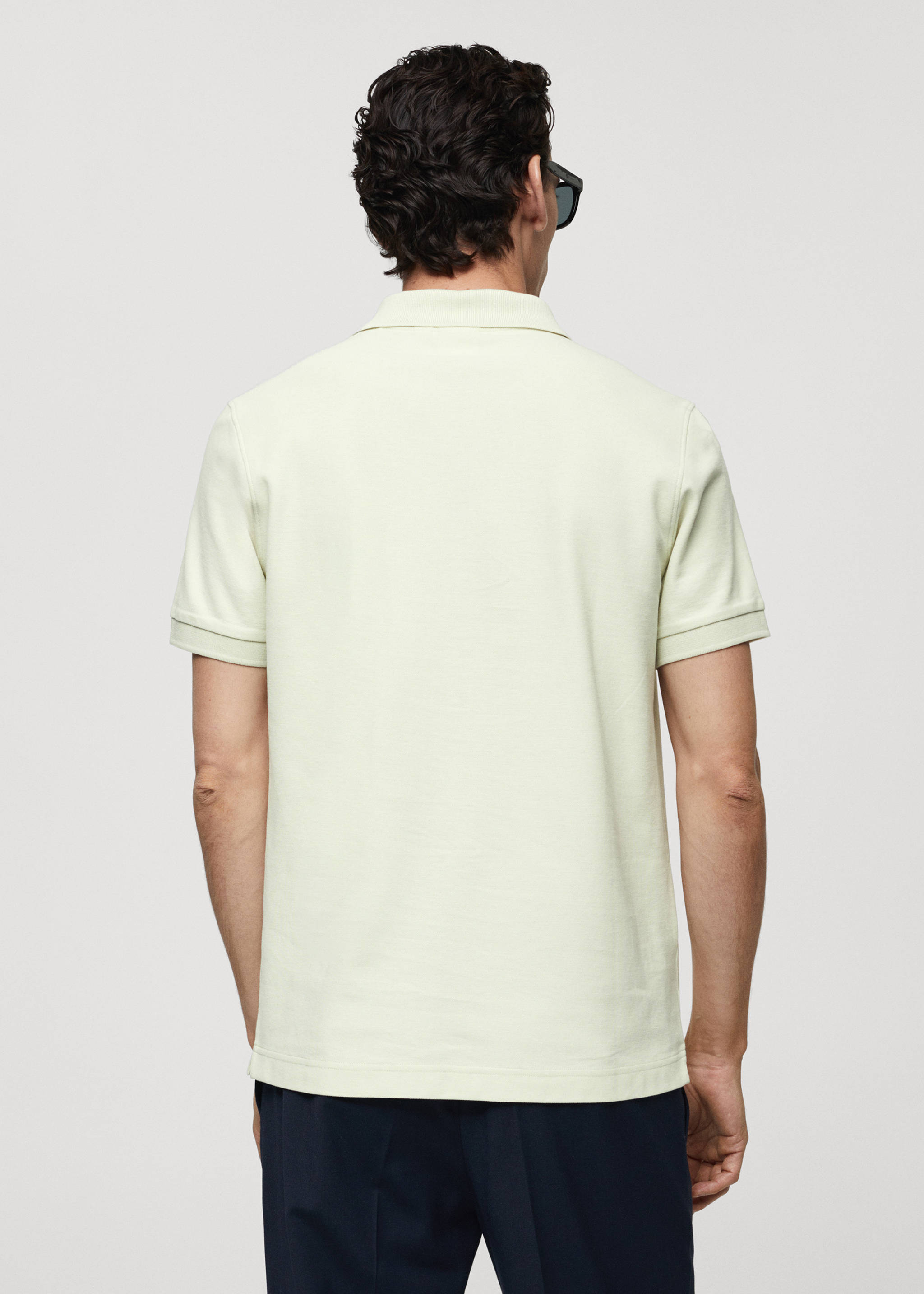 100% cotton pique polo shirt - Reverse of the article