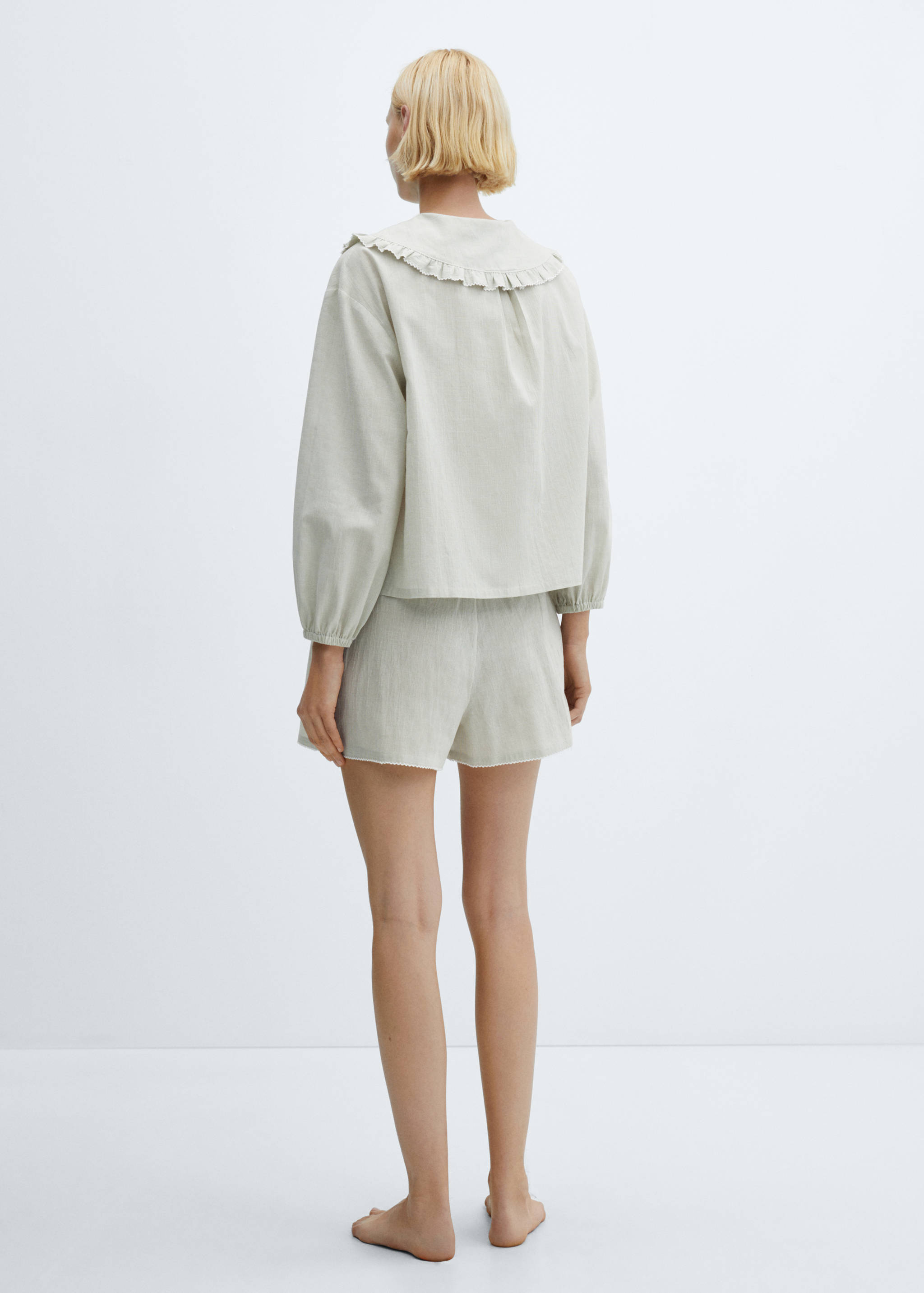 Two-piece flannel pyjamas - Reverse of the article