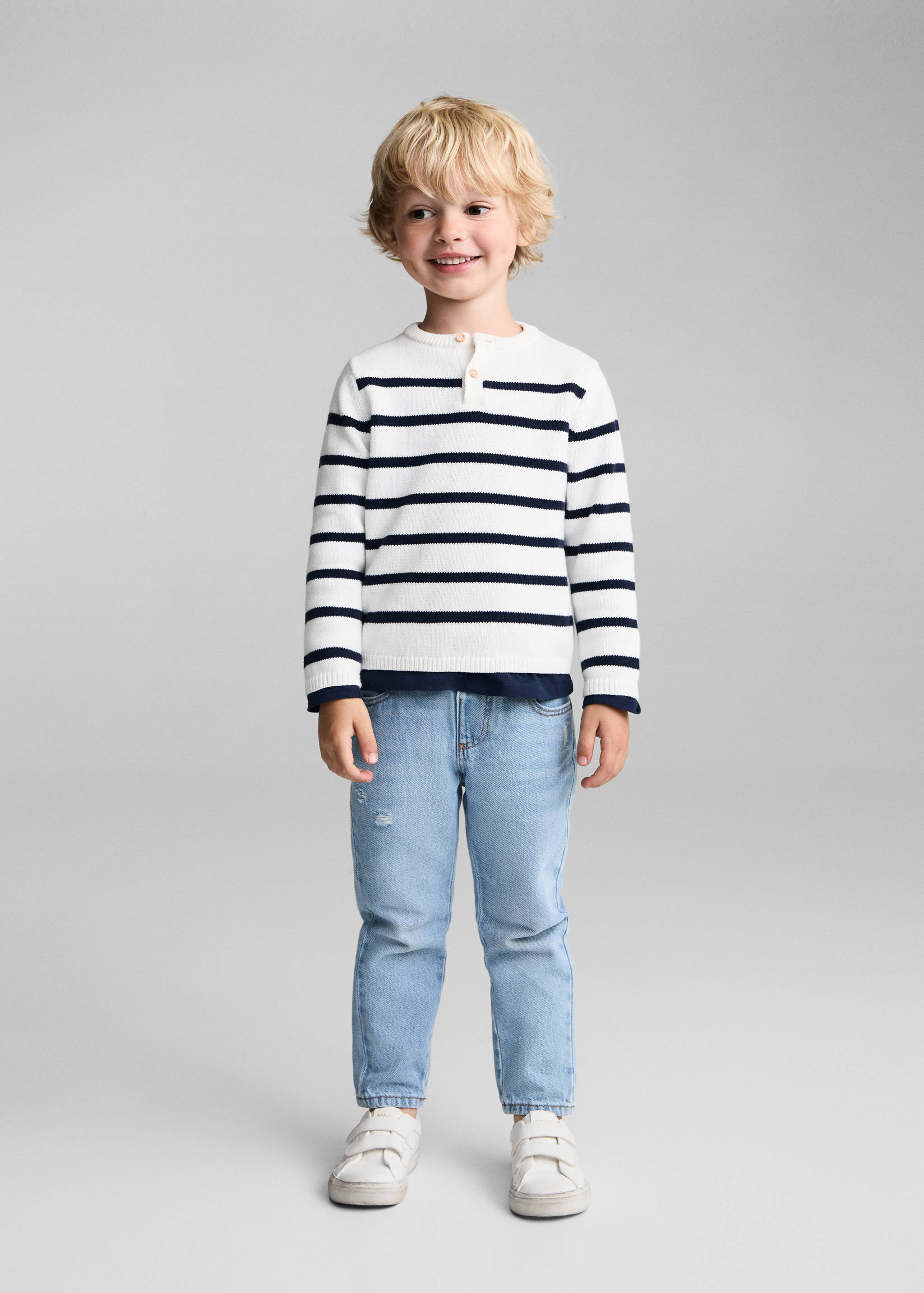 Knit striped sweater - General plane