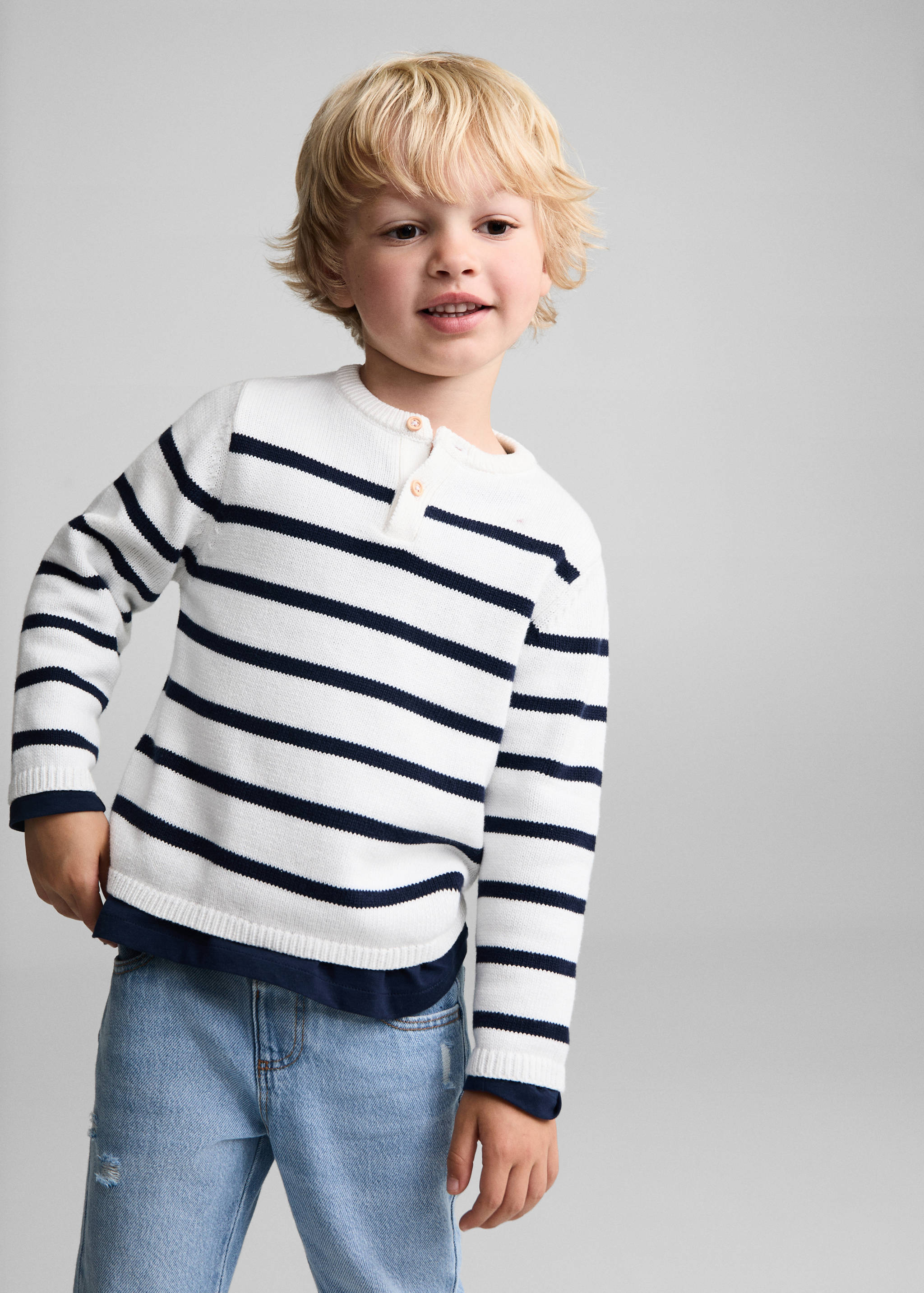 Knit striped sweater - Medium plane
