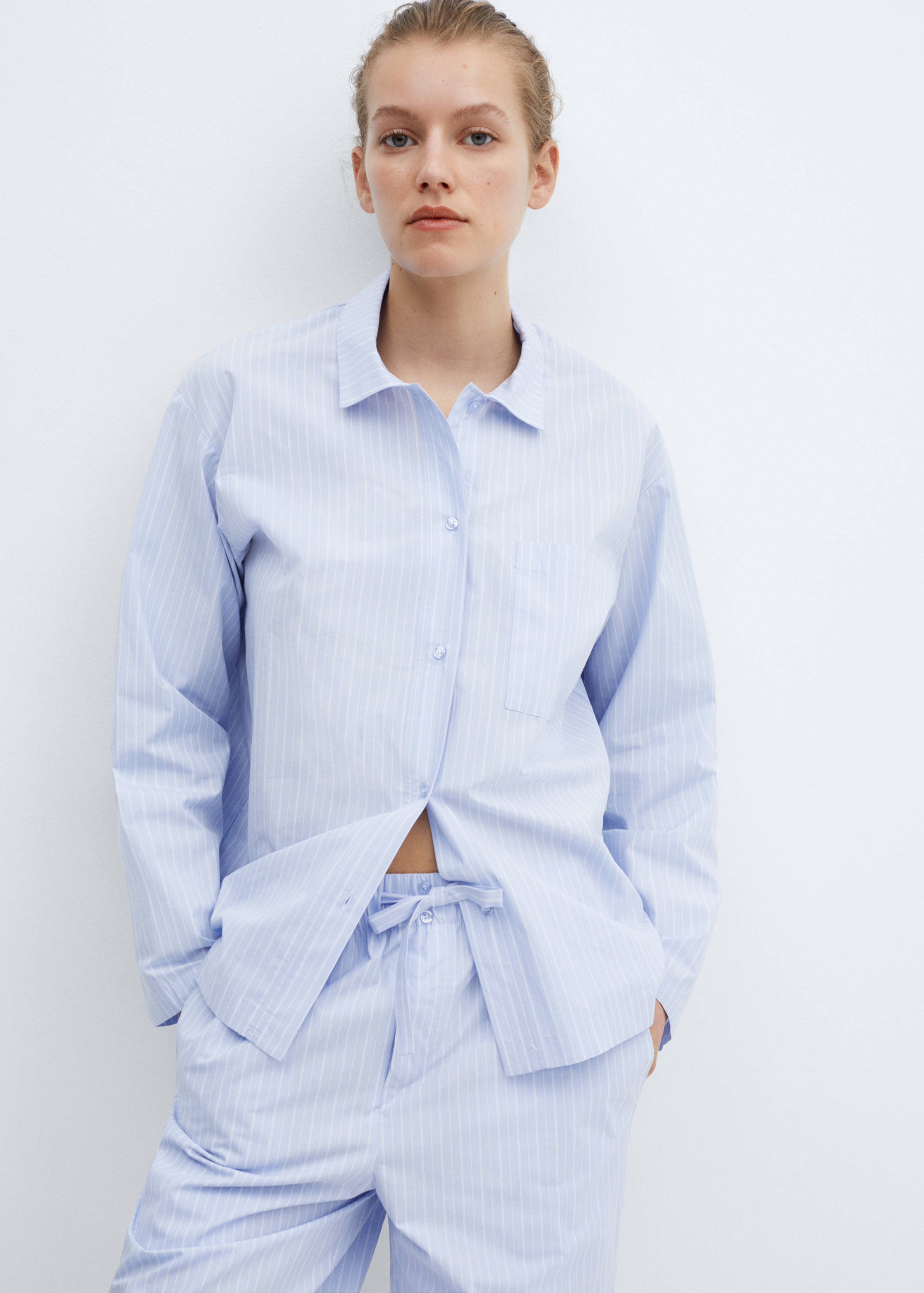 Two-piece cotton pyjamas - Medium plane