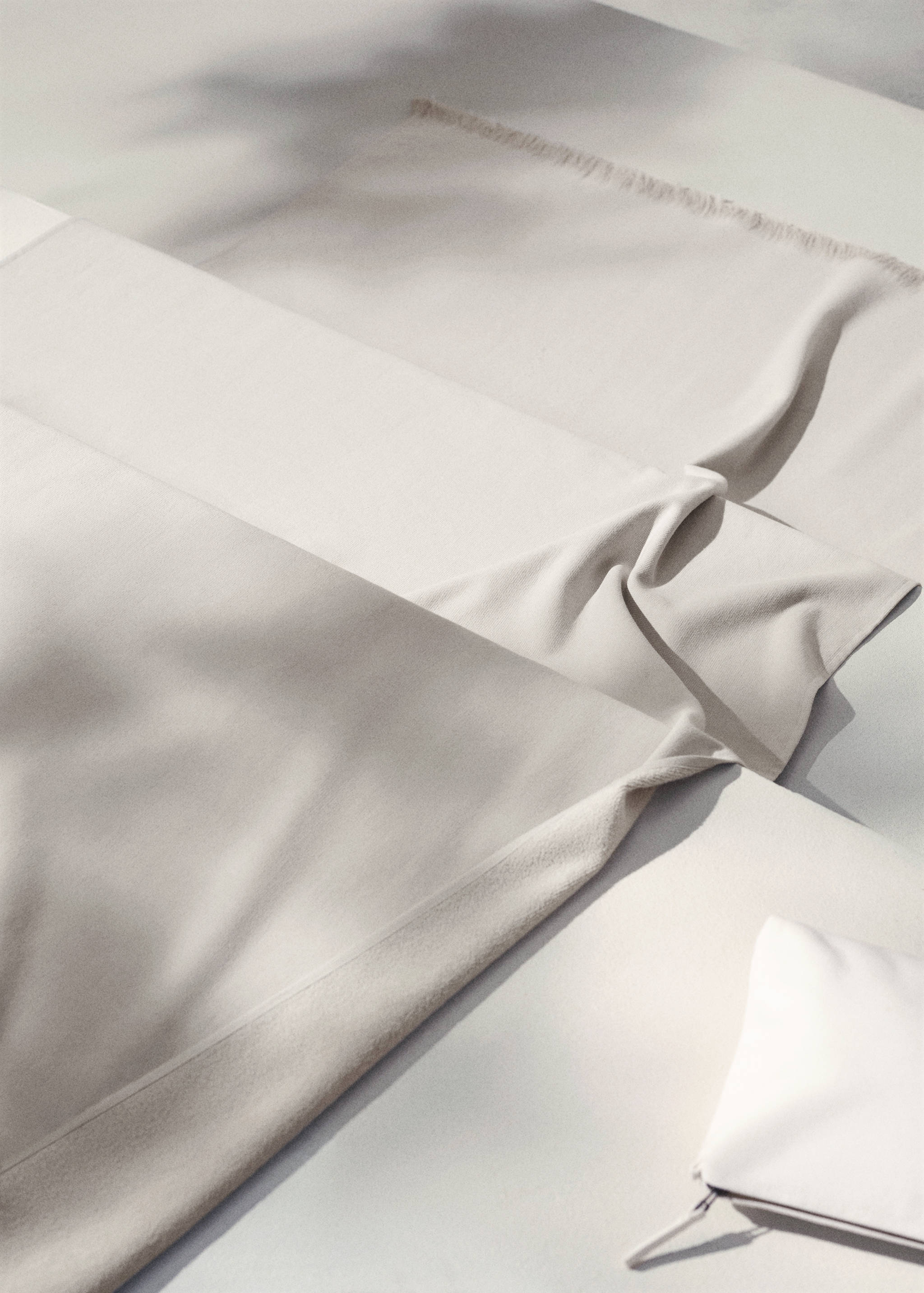 Fringed cotton beach towel - General plane