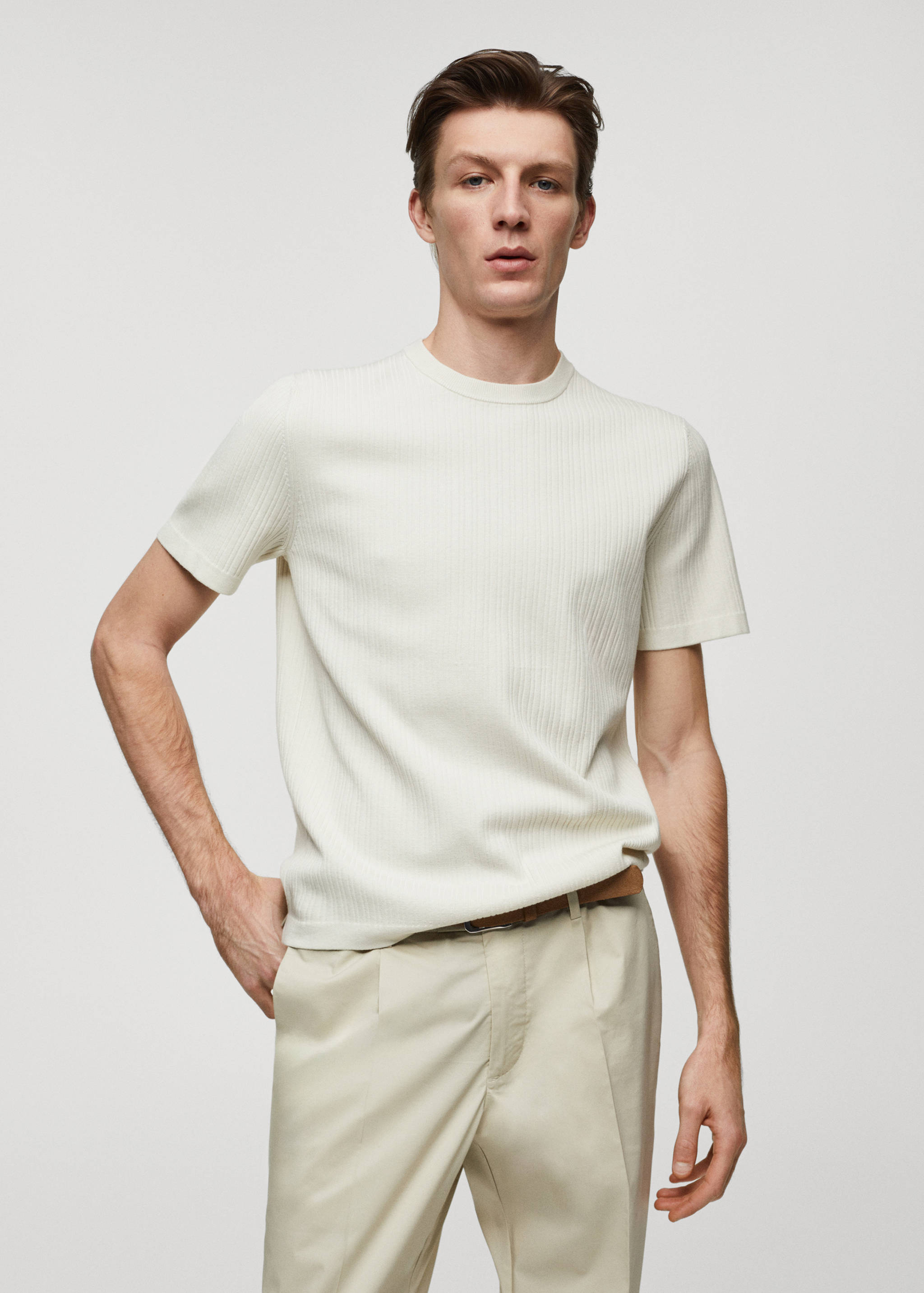 T-shirt maille côtelée - Plan moyen