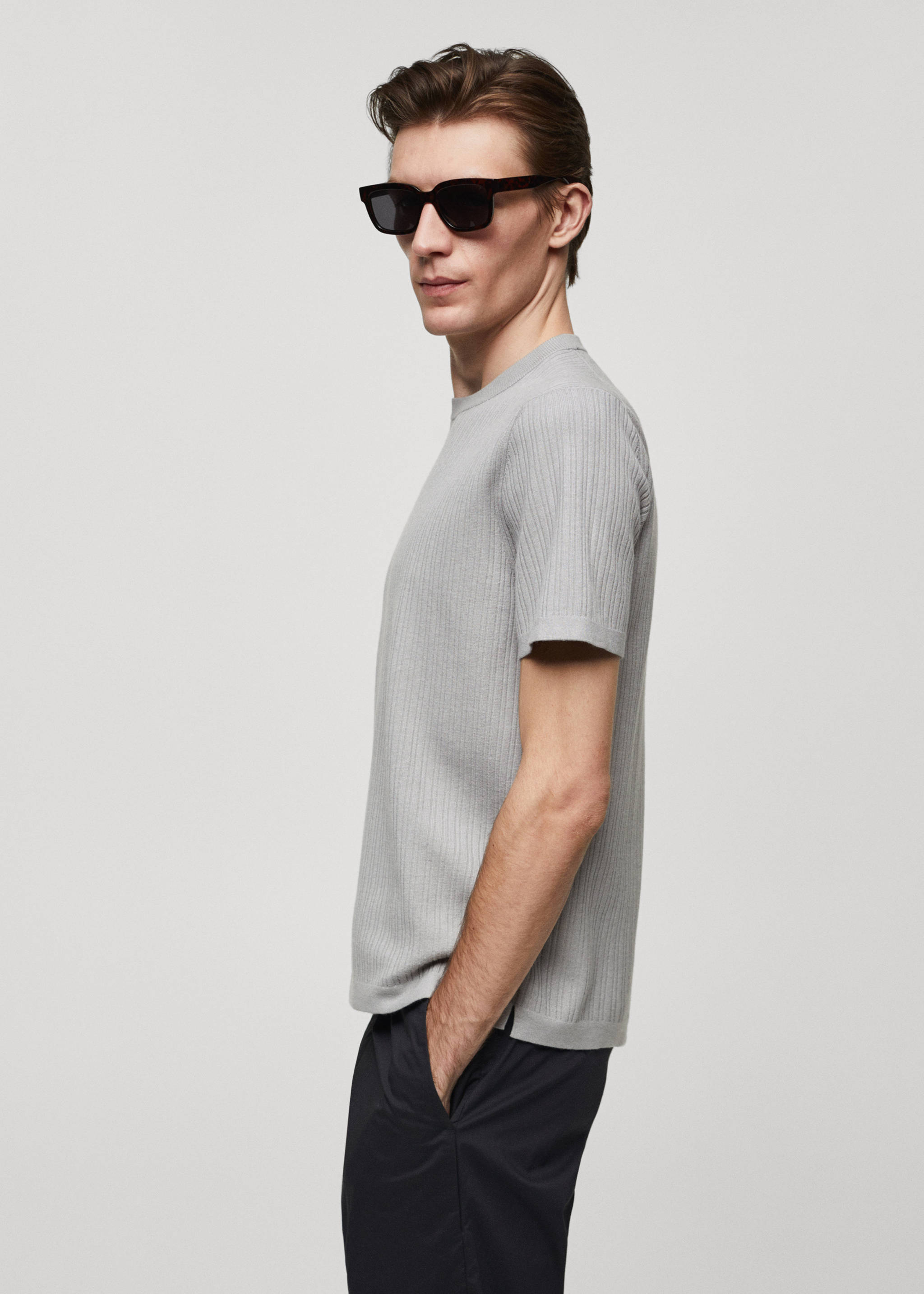 Ribbed  knit t-shirt - Details of the article 2