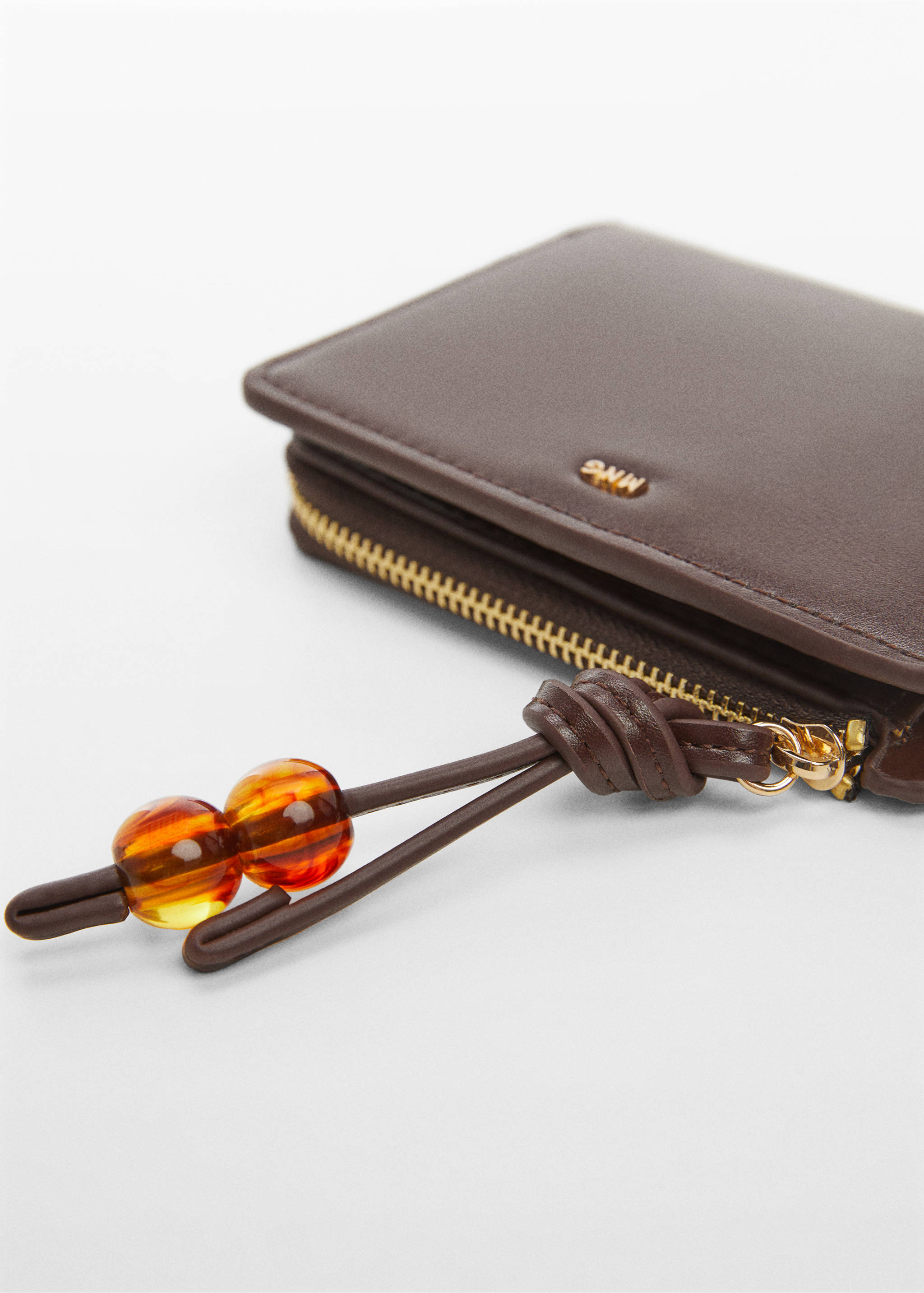 Beaded wallet - Details of the article 1