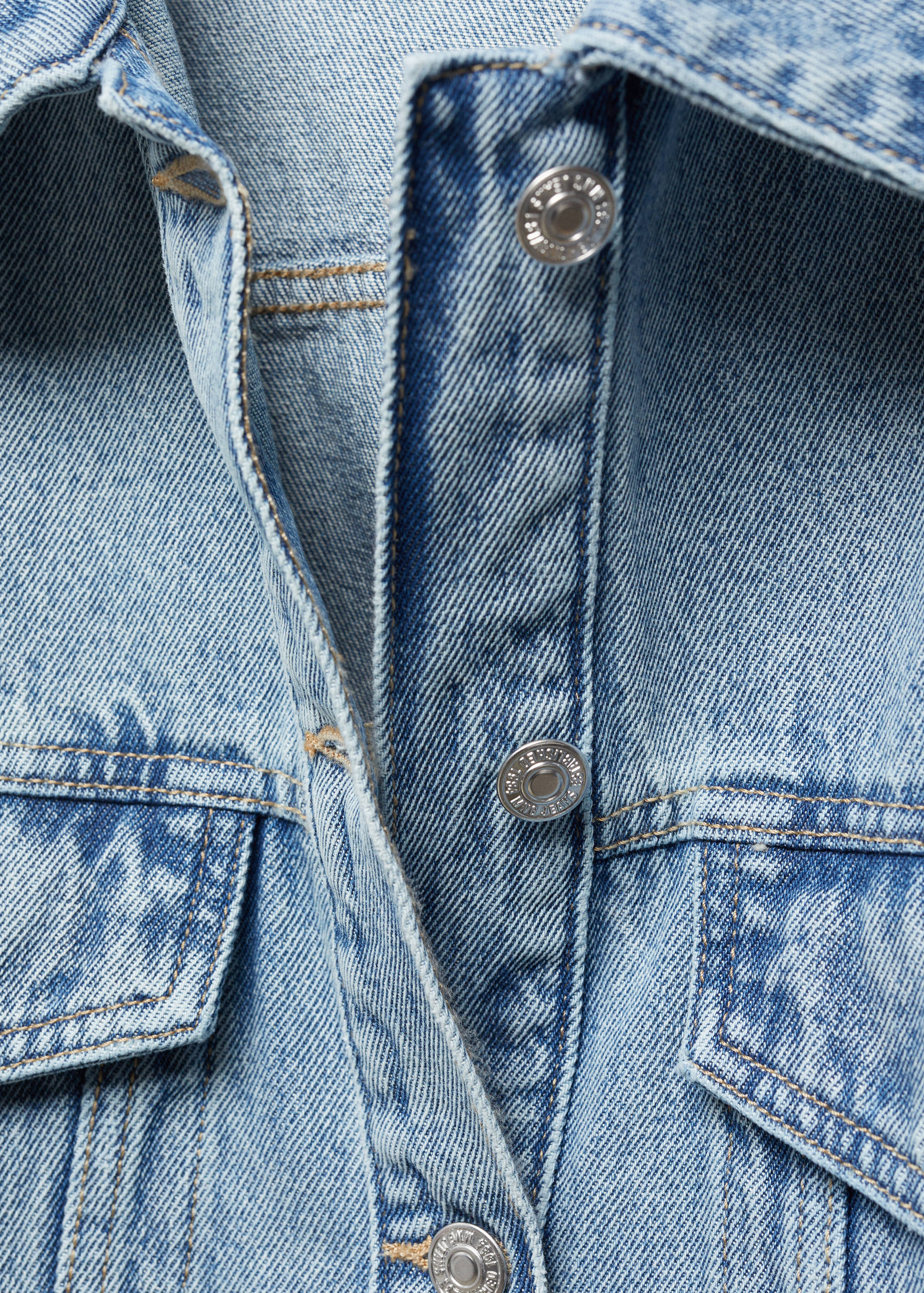 Oversize denim jacket - Details of the article 8