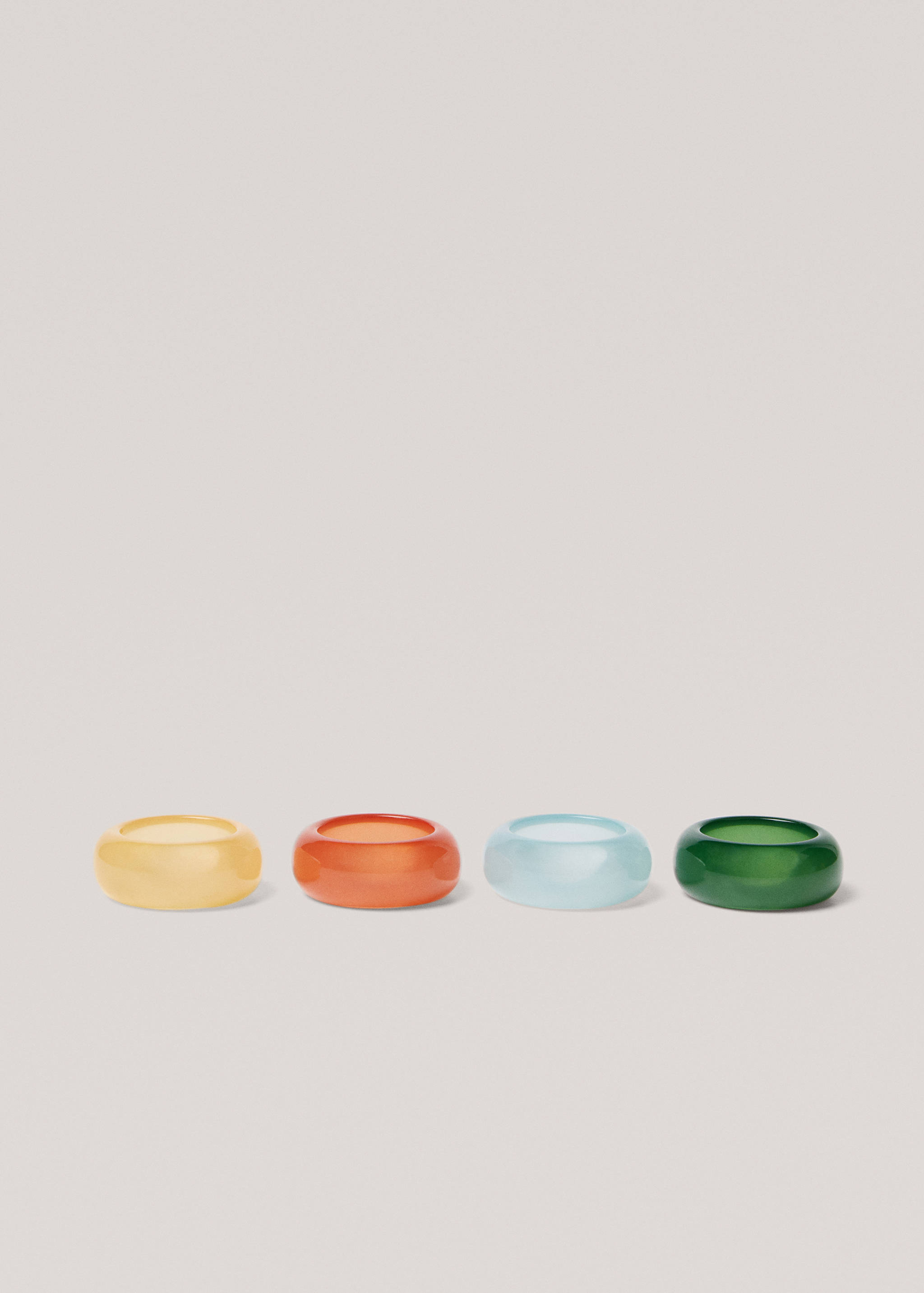 Pack of 4 coloured napkin rings - Article without model