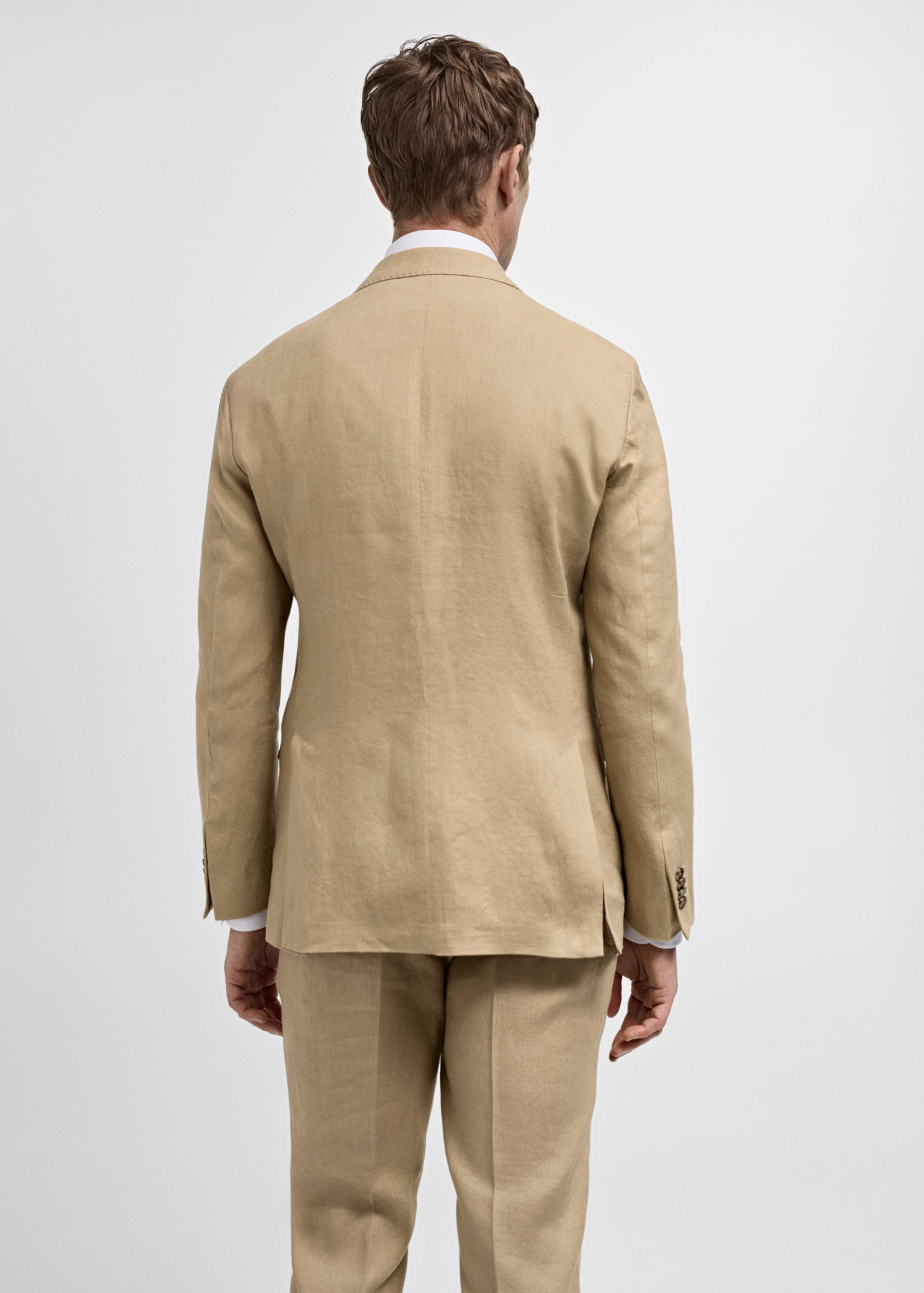 100% linen slim-fit suit jacket - Reverse of the article