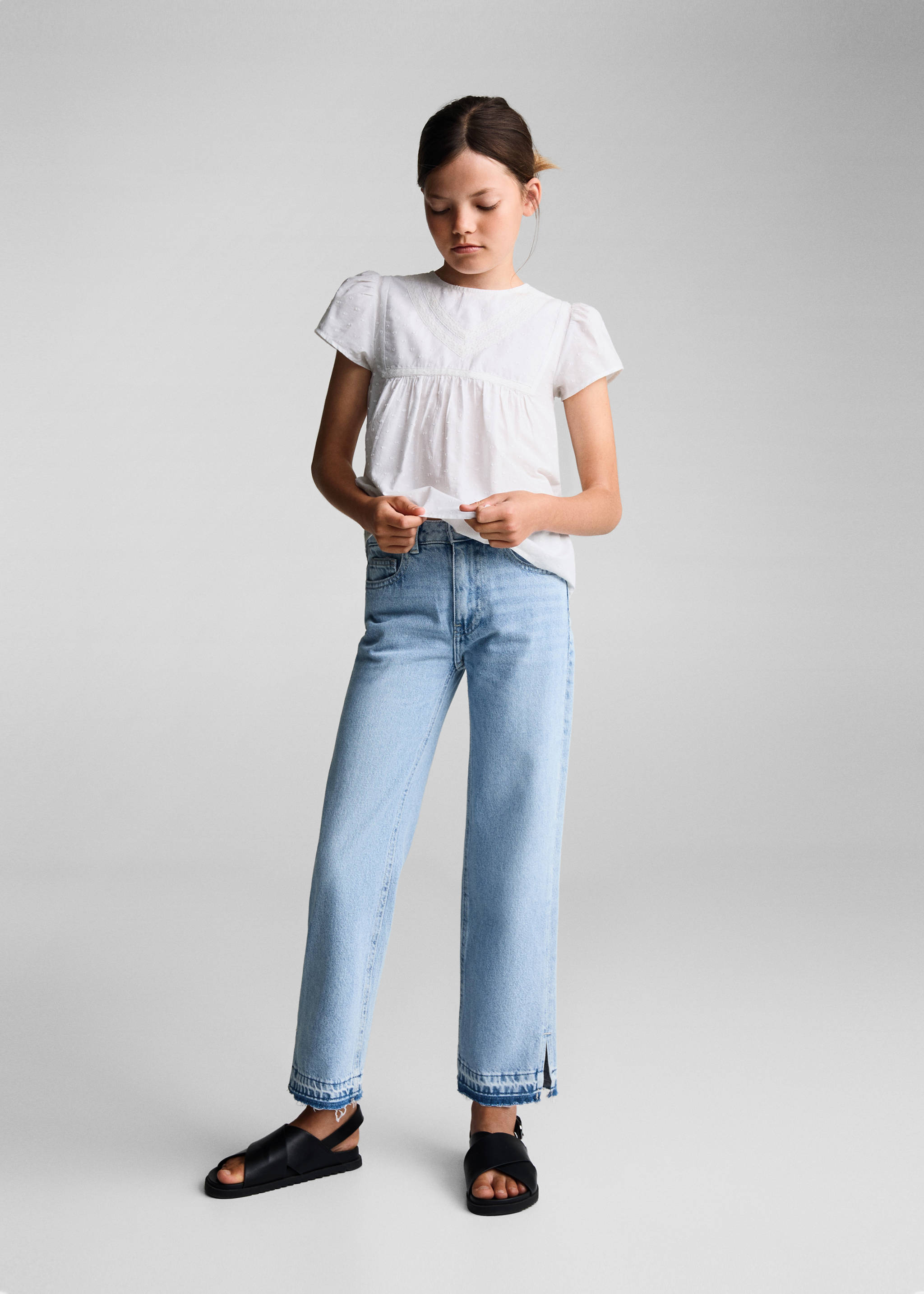 Blusa plumeti bordado - Plano general