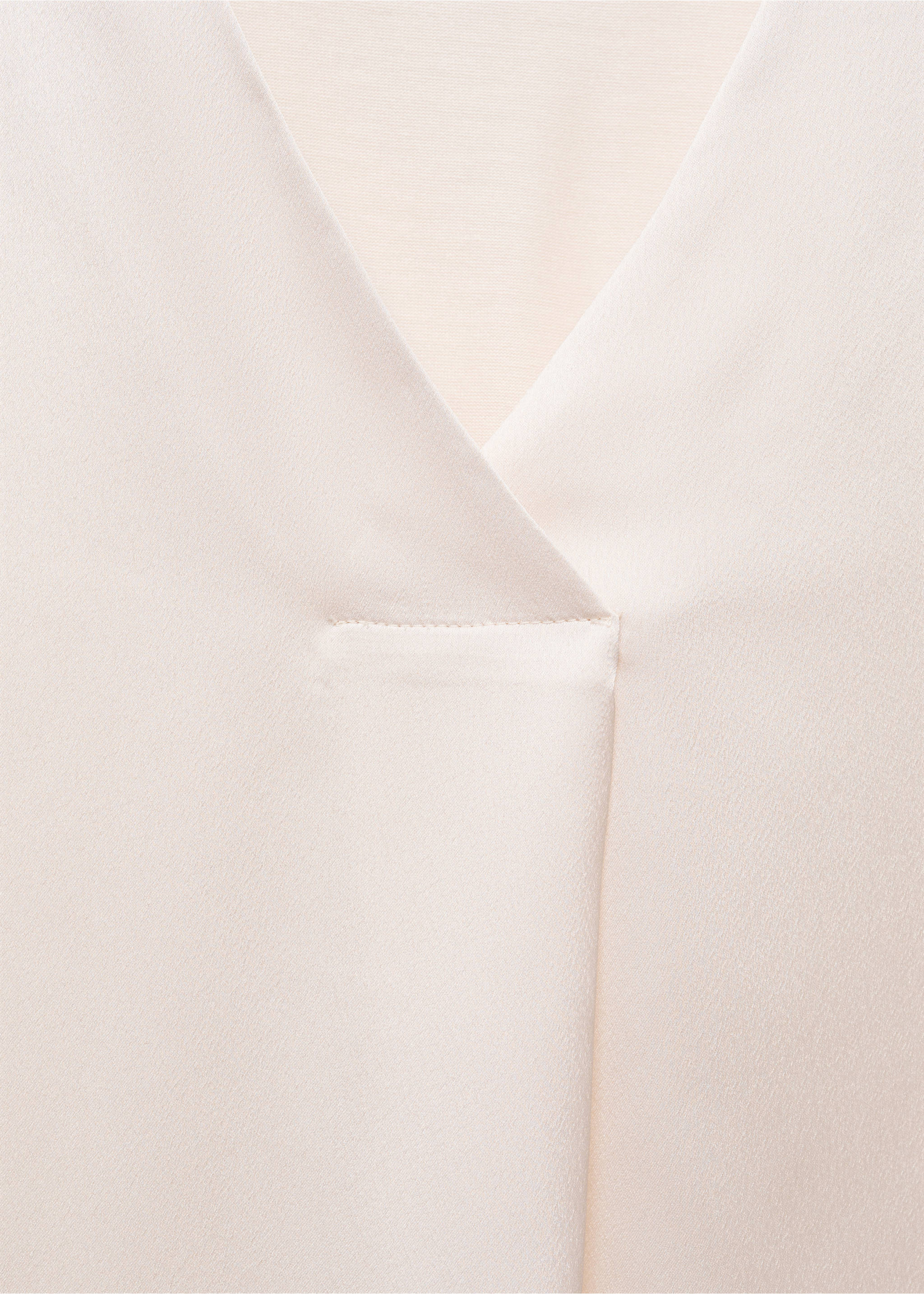 새틴 브이넥 티셔츠 - 상품 내역: 8, 베이지. Ref: 67076755-00.