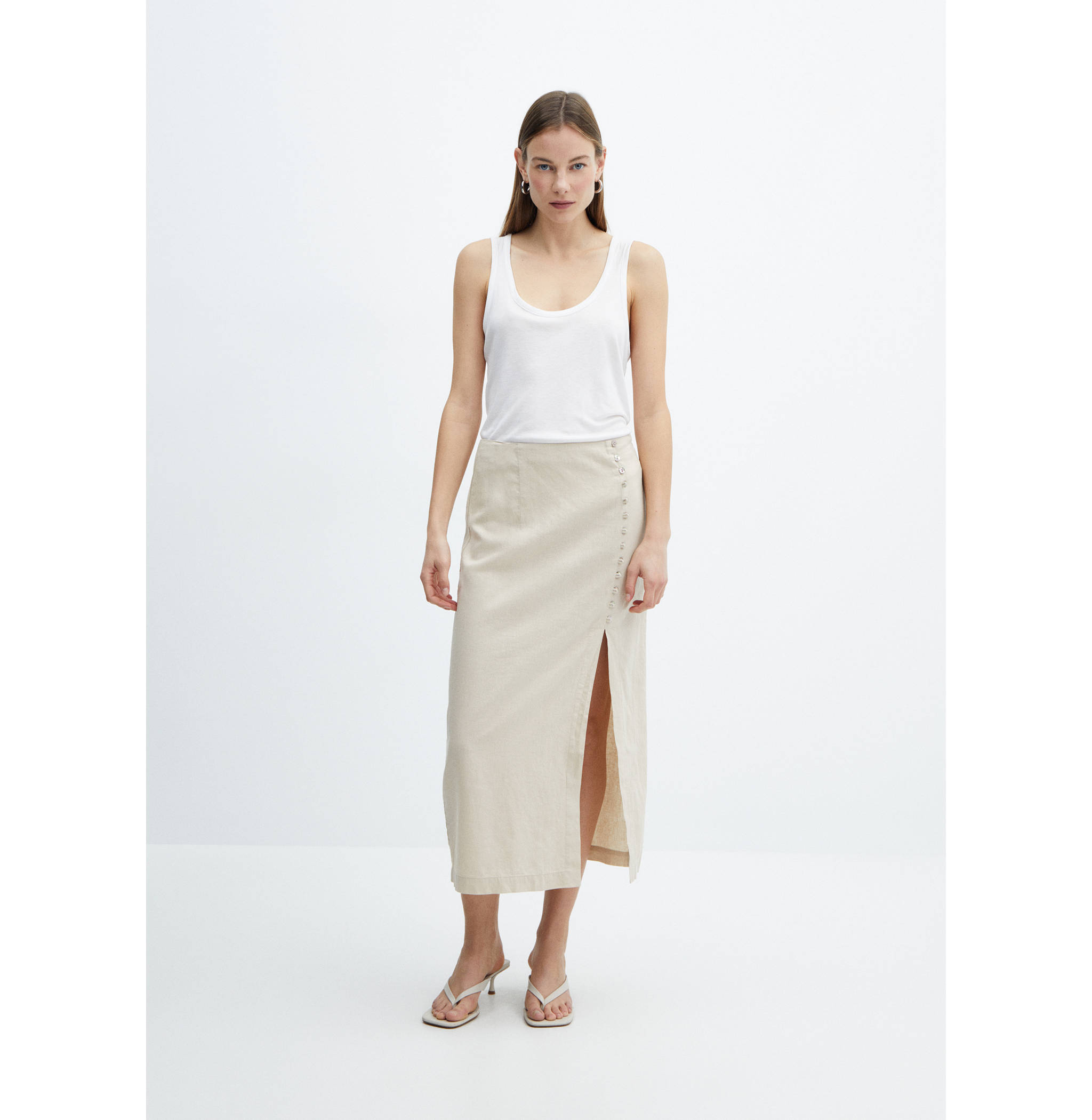 Linen skirt with slit - General plane
