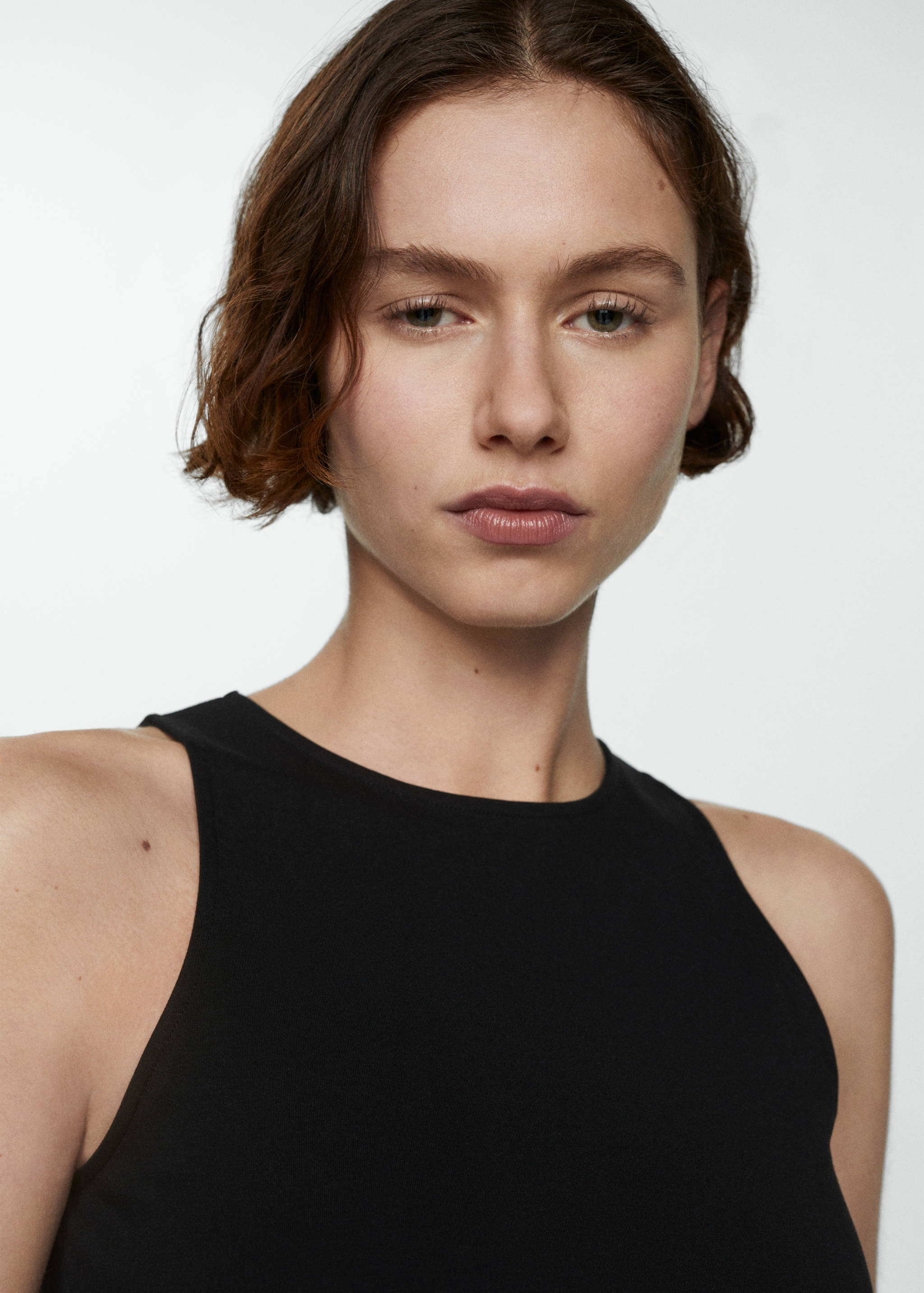 Vestido corto bajo abullonado - Detalle del artículo 1