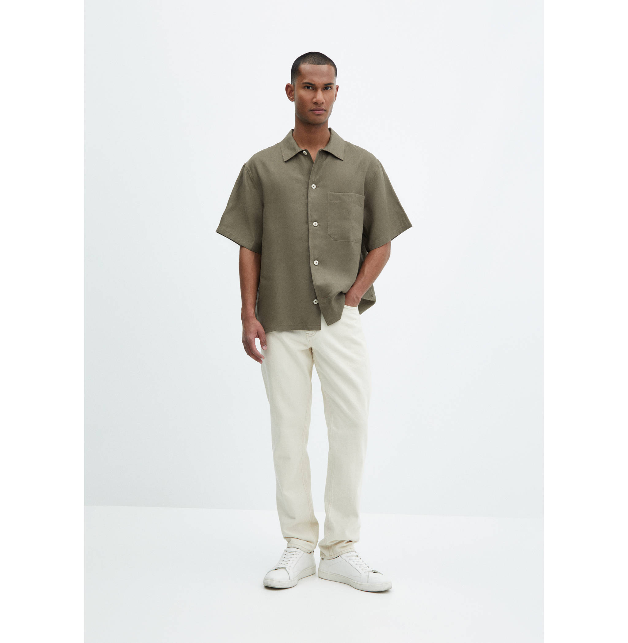 Chemise regular-fit 100 % lin poche - Plan général