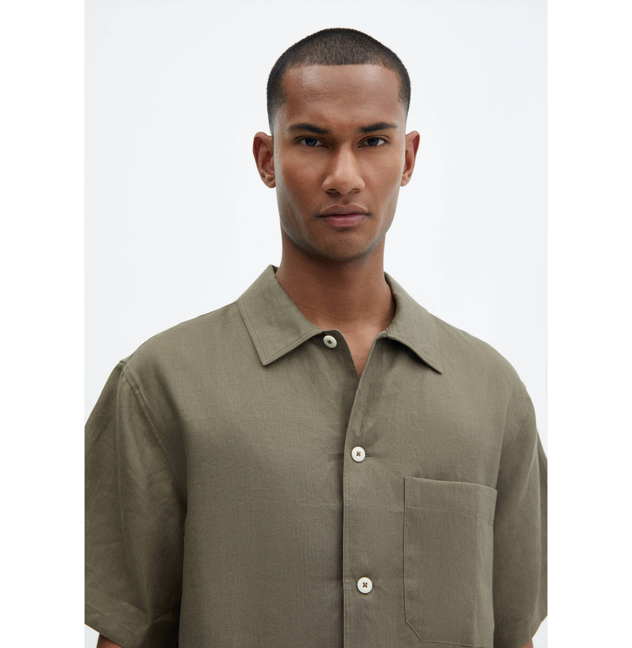 Chemise regular-fit 100 % lin poche - Détail de l'article 3
