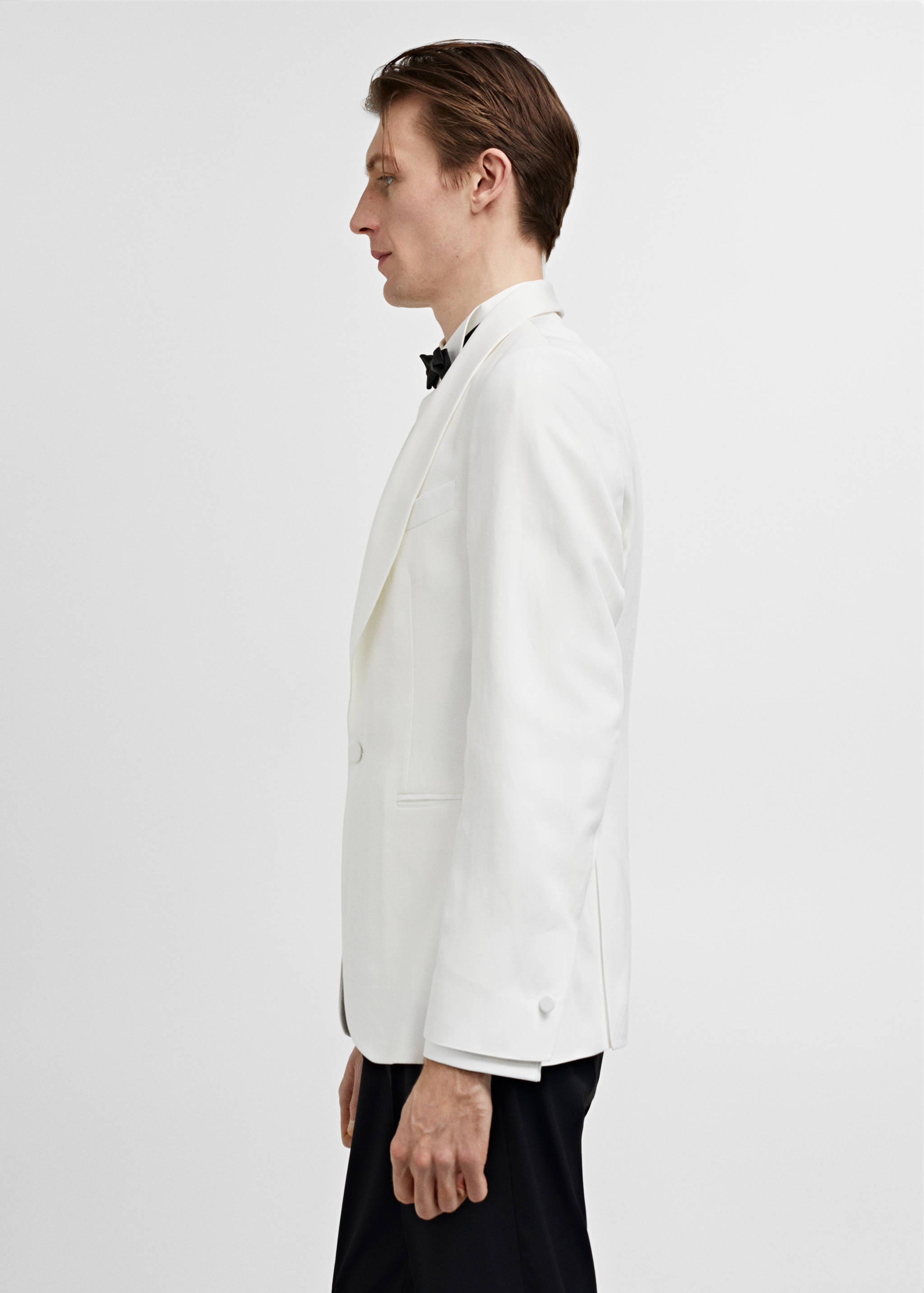 Slim-fit Tencel linen tuxedo jacket - Details of the article 2