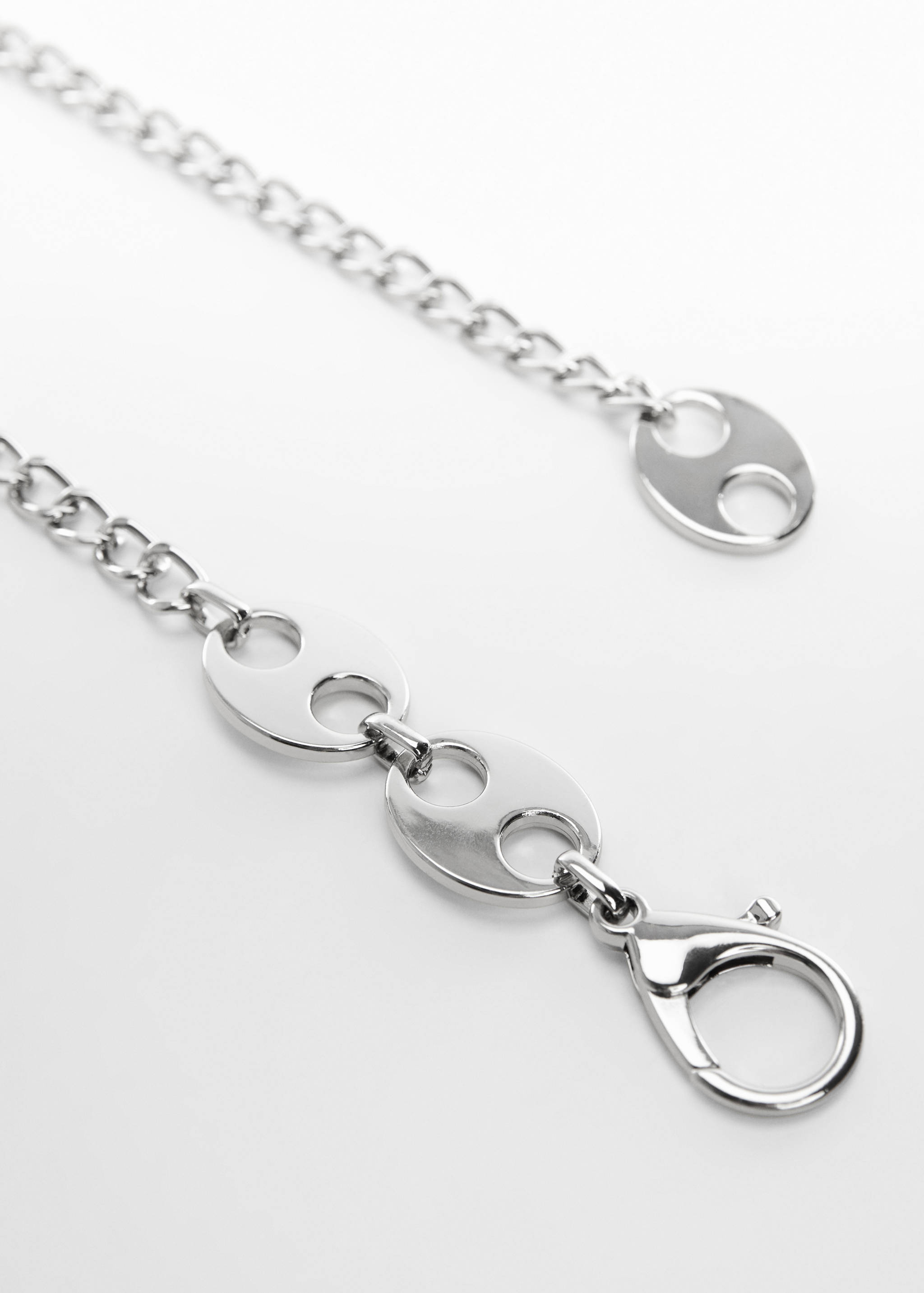 Cinturón cadena metálica - Plano medio