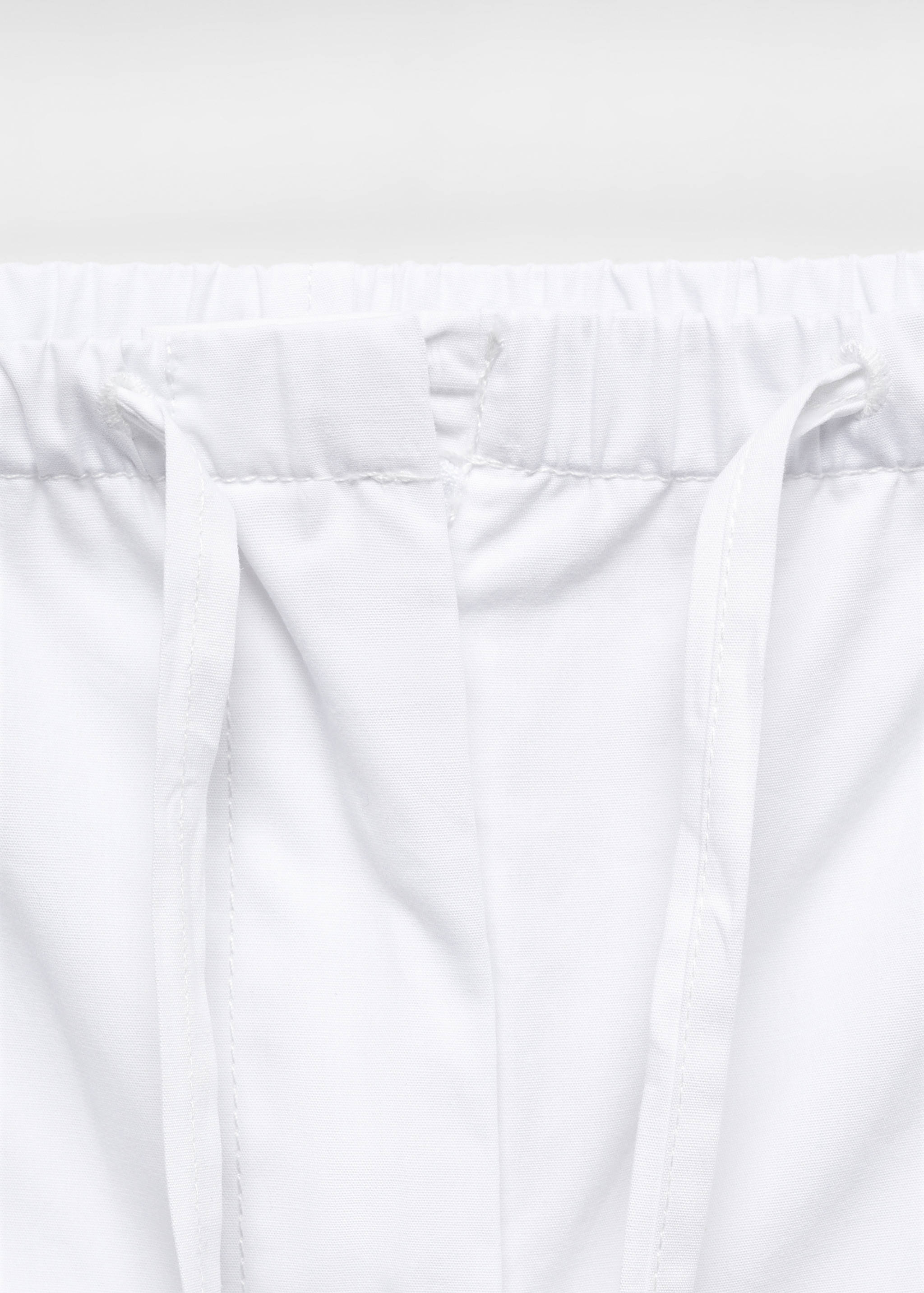 100% cotton parachute trousers - Details of the article 8