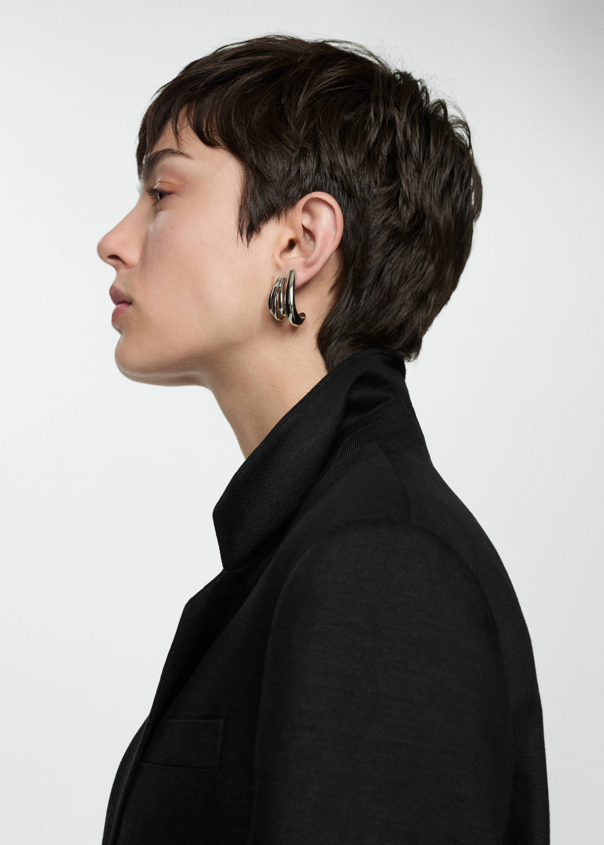 Linen jacket with buttons - Details of the article 1