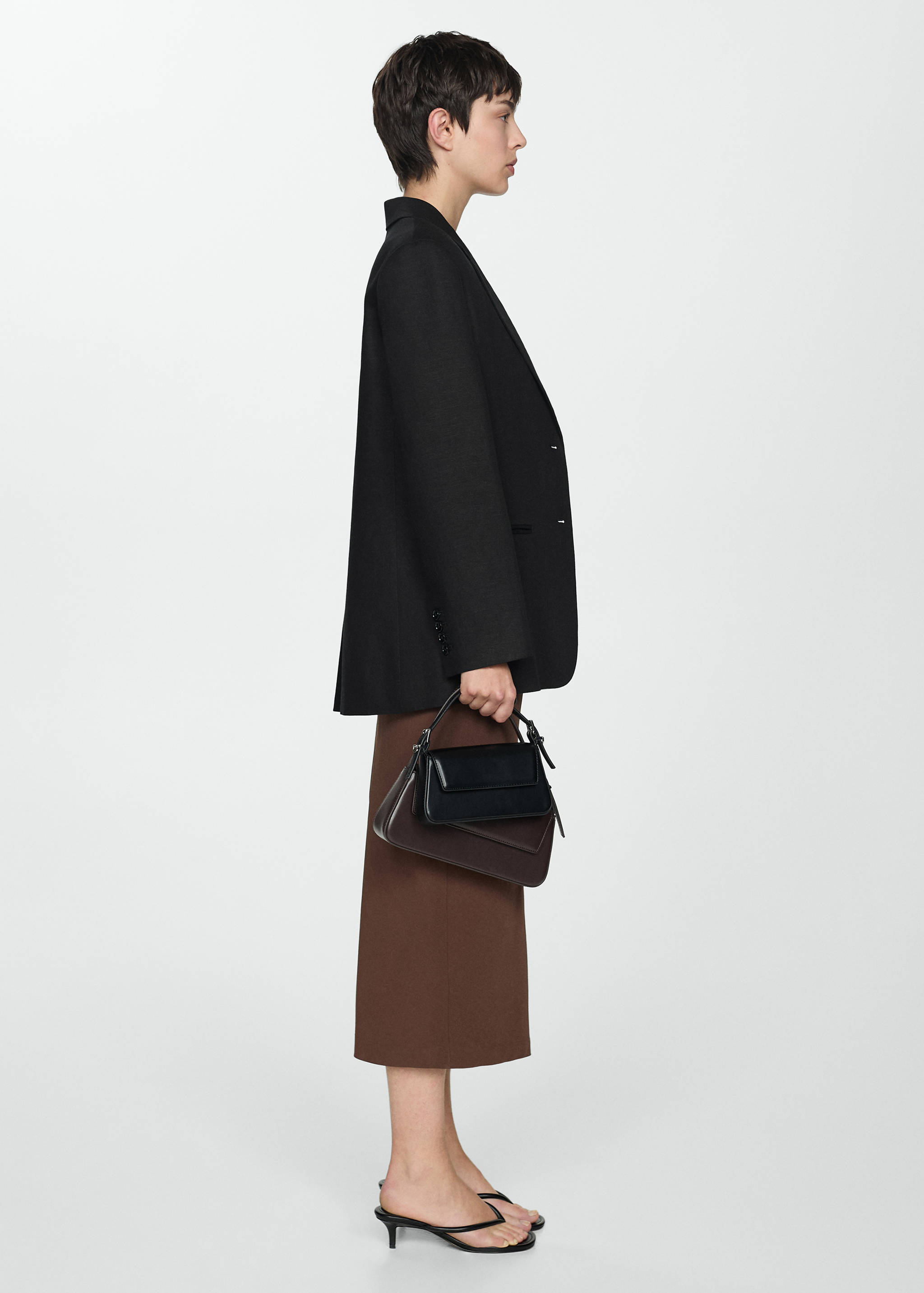 Linen jacket with buttons - Details of the article 2